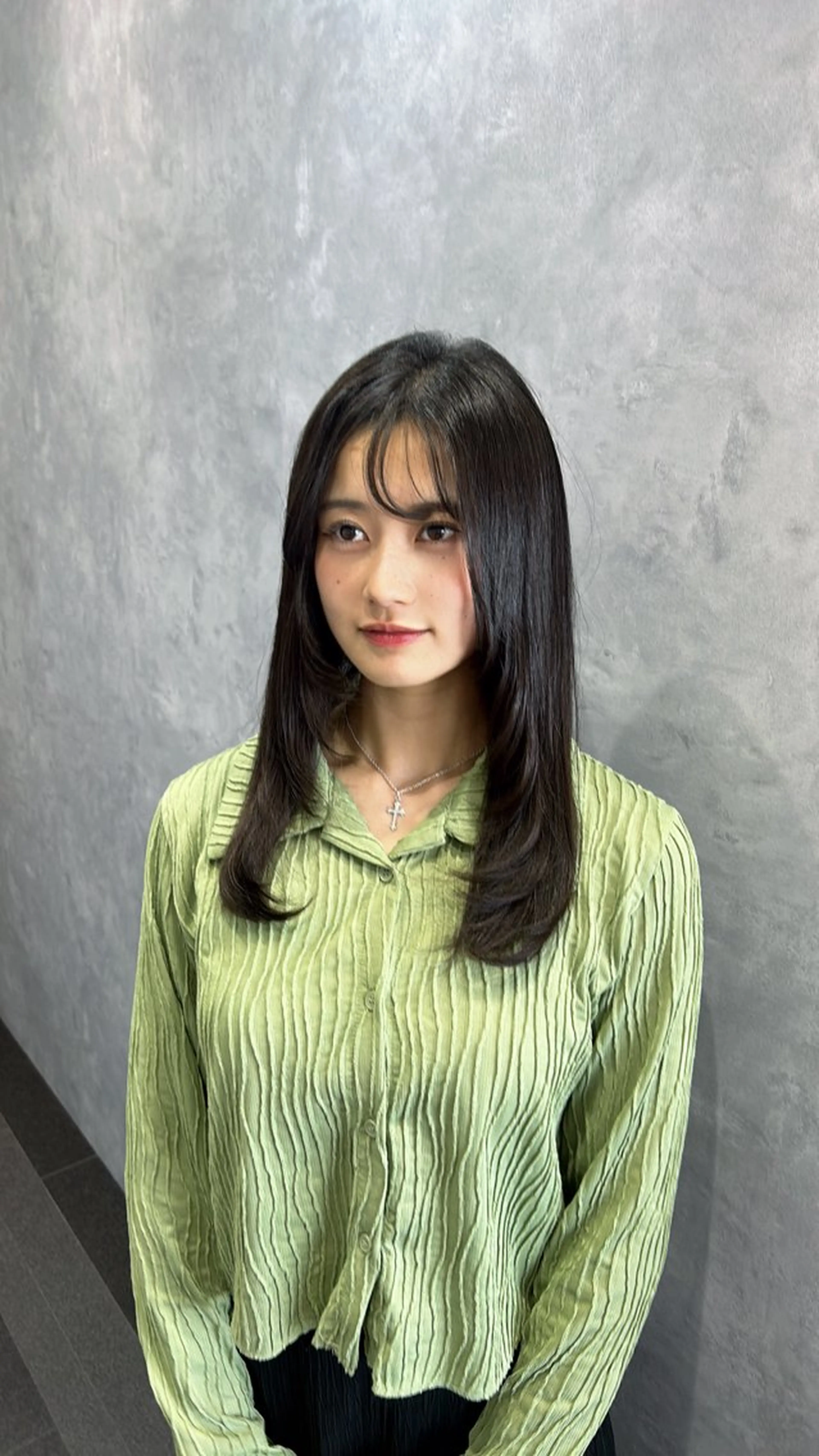 ロング 顔周りカット レイヤーカット 森下 ゆきなのヘアスタイル