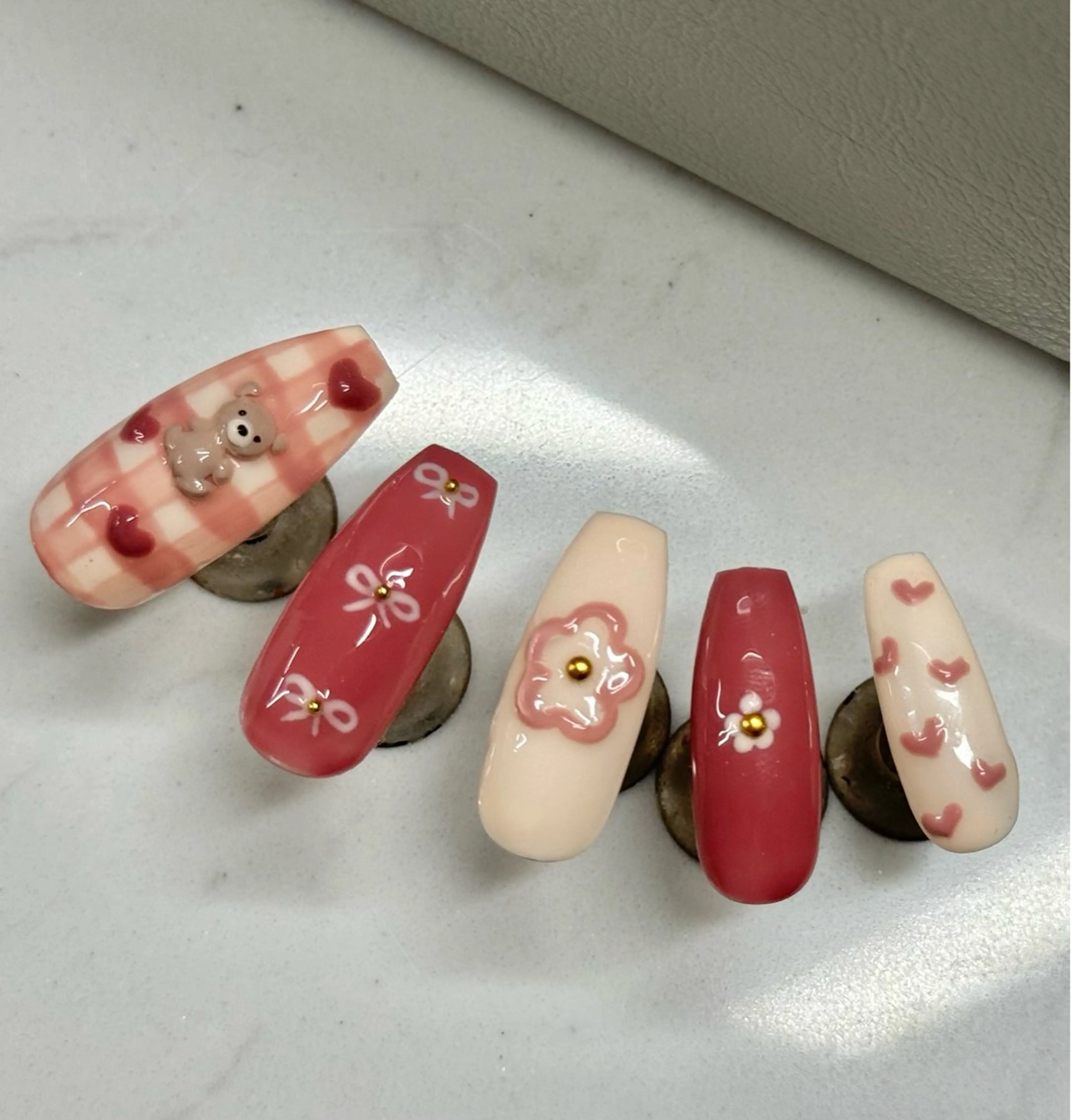 ネイル 韓国ネイル ワンホンネイル Nail&Eye espalのマツエク・マツパデザイン