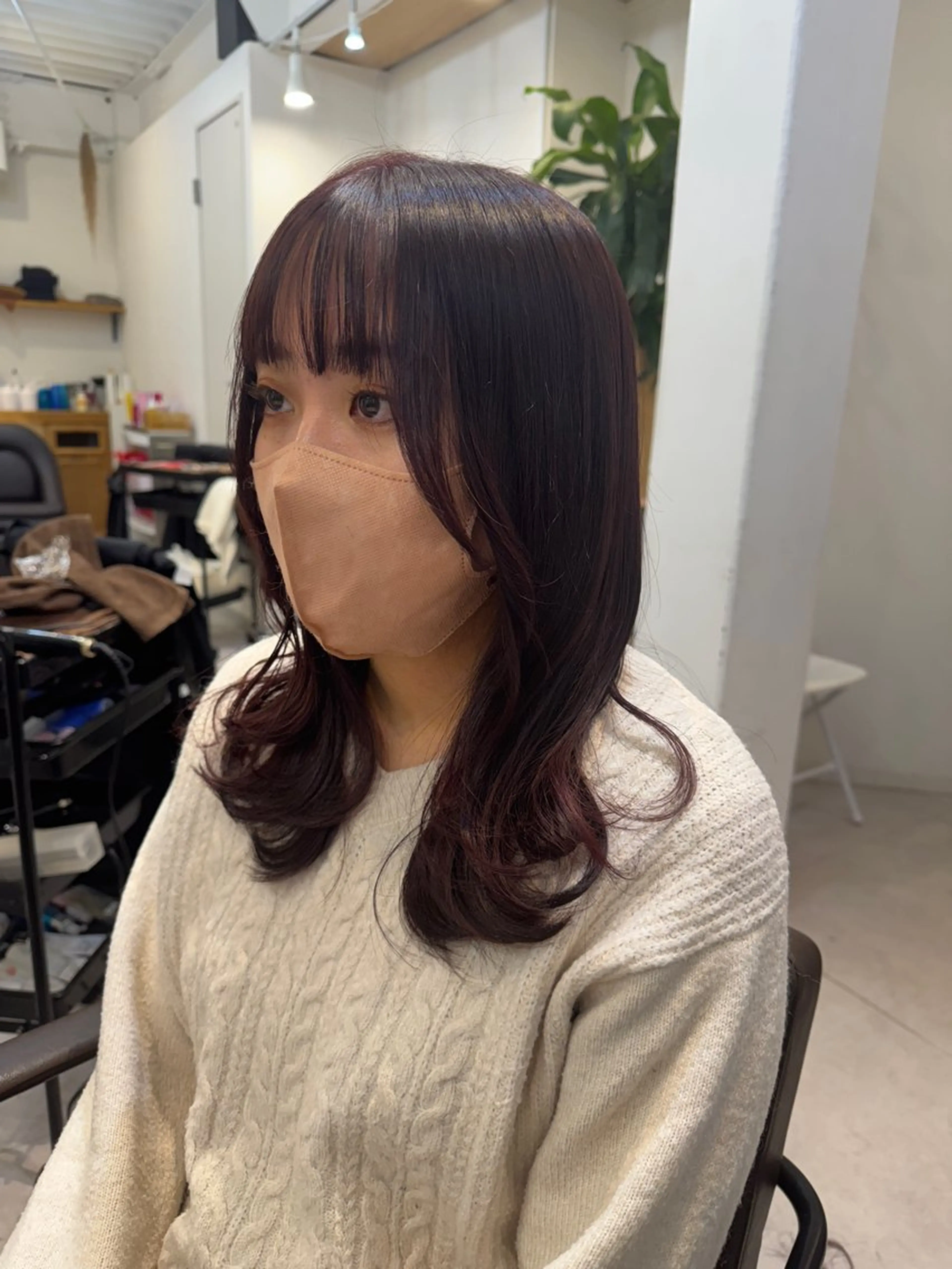 ミディアム カラー ブラウンカラー ピンクカラー ピンクブラウン トリートメント Dxxxx III所属・似合う髪型が 分からない方へのヘアスタイル