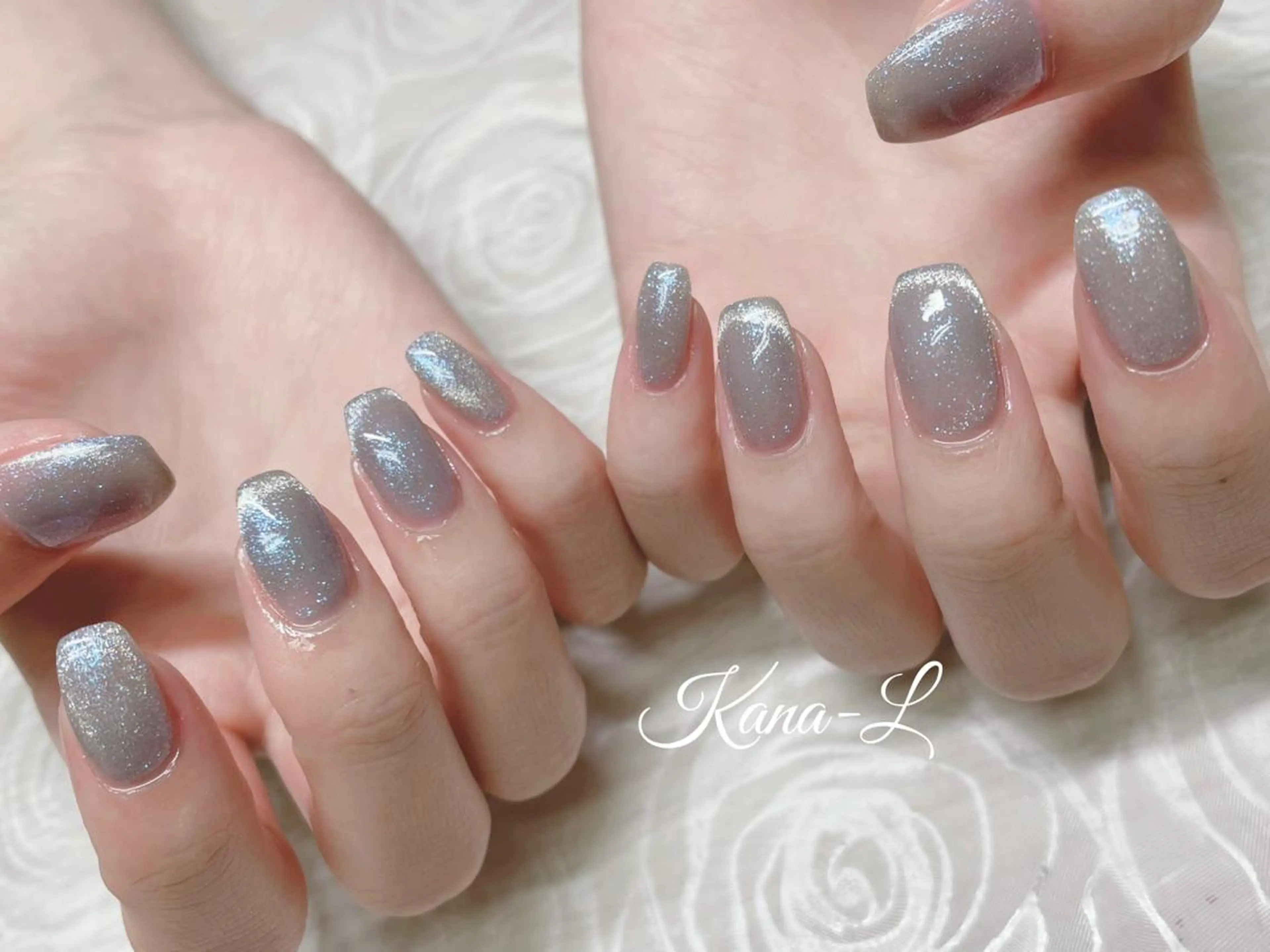 カラー ネイル フレンチネイル キラキラネイル マグネットネイル マグネットフレンチ 芦辺 香奈のネイルデザイン