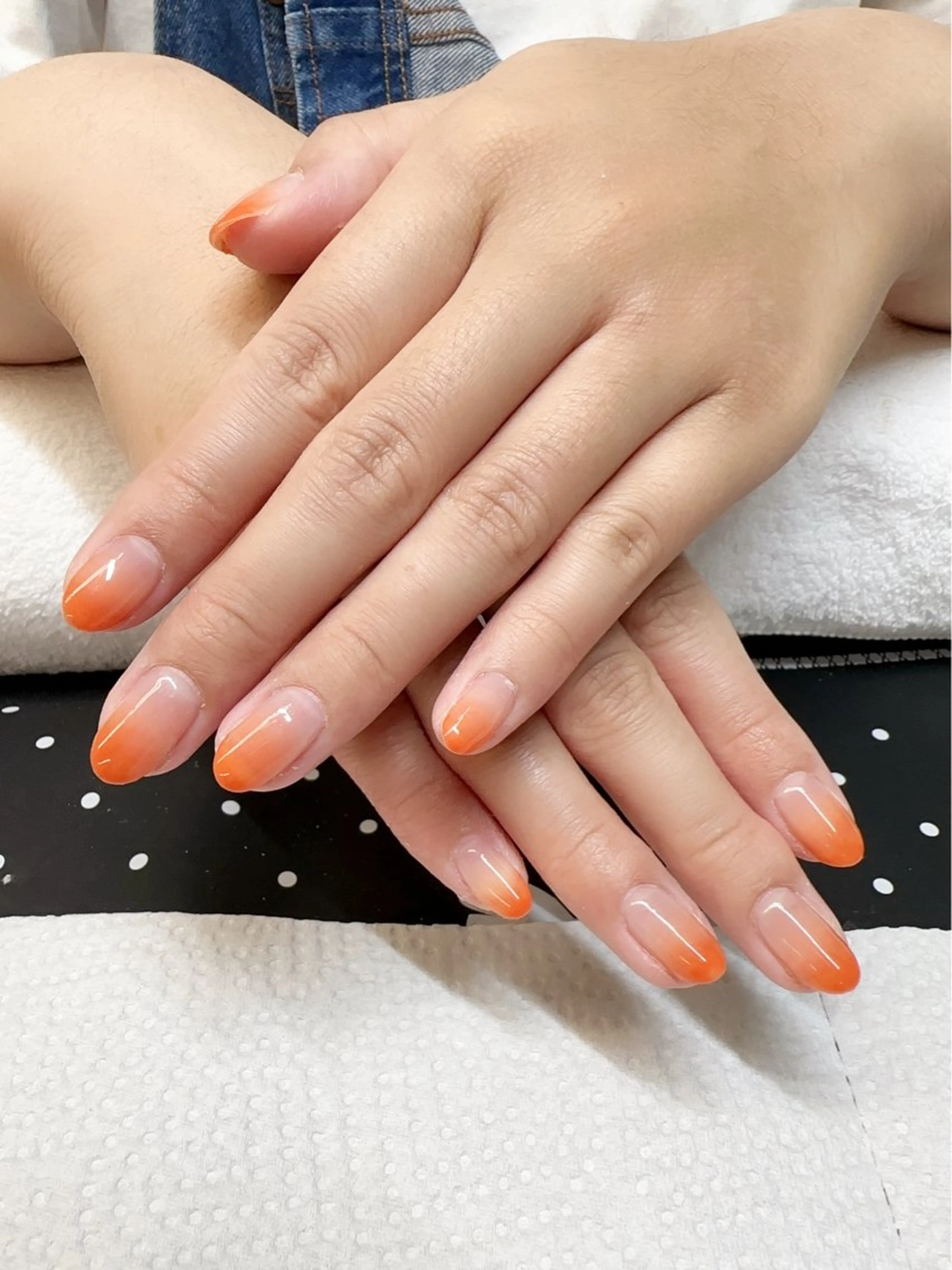 ネイル グラデーション Maggie nailクロのネイルデザイン