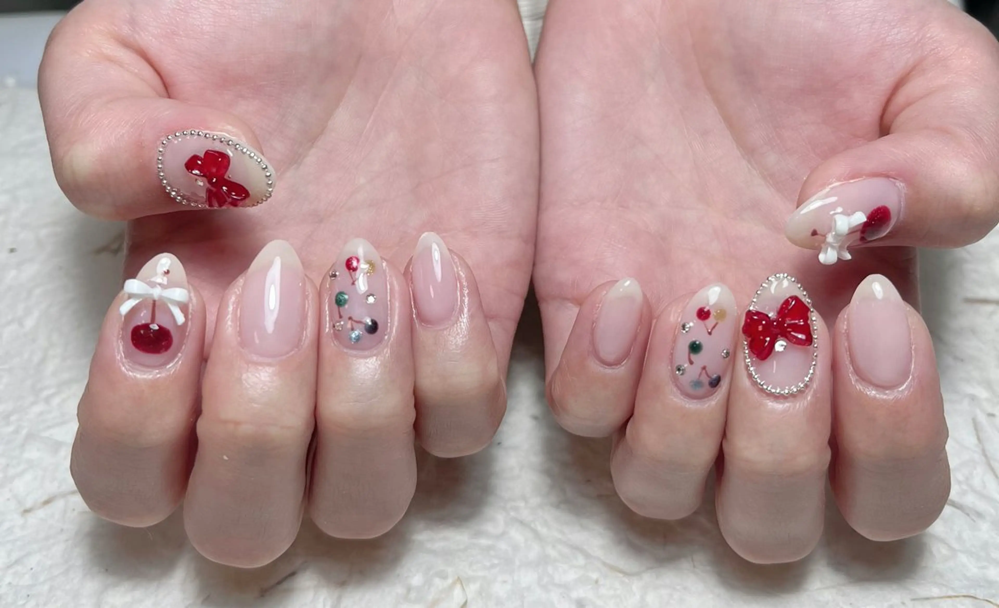 ネイル ハンドネイル 小林 あゆみのネイルデザイン