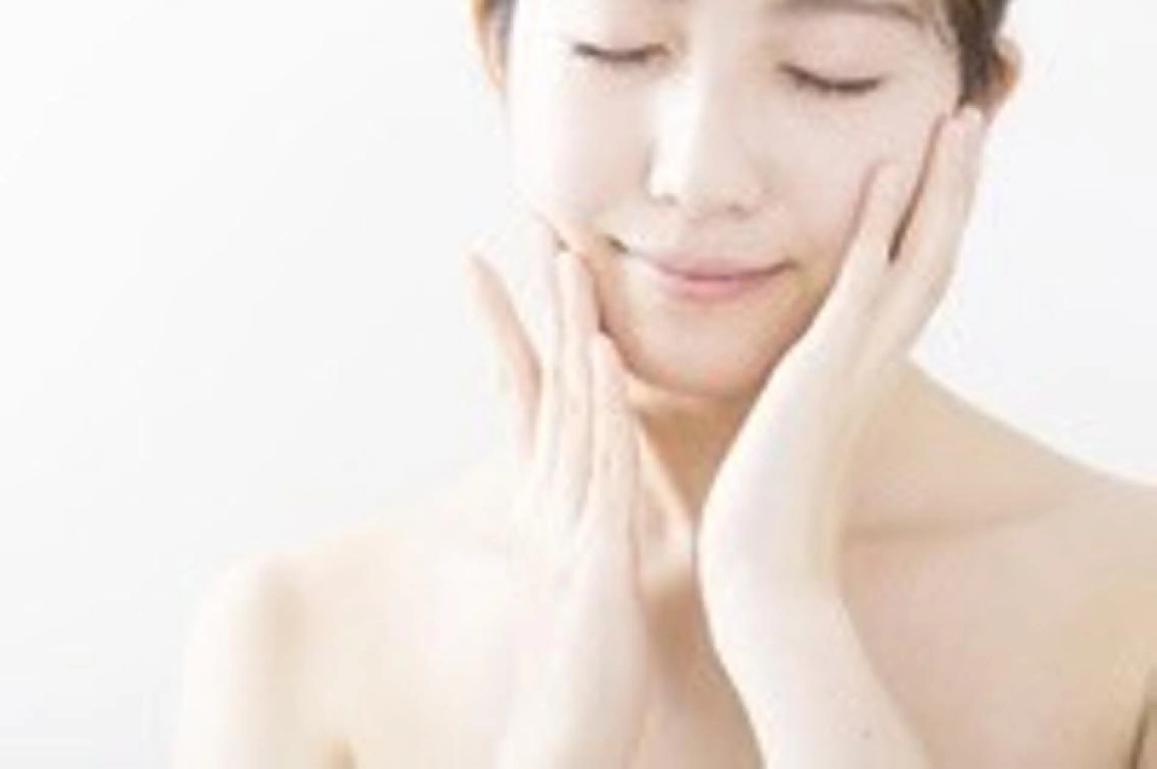 鈴木 愛花の眉毛・アイブロウイメージ