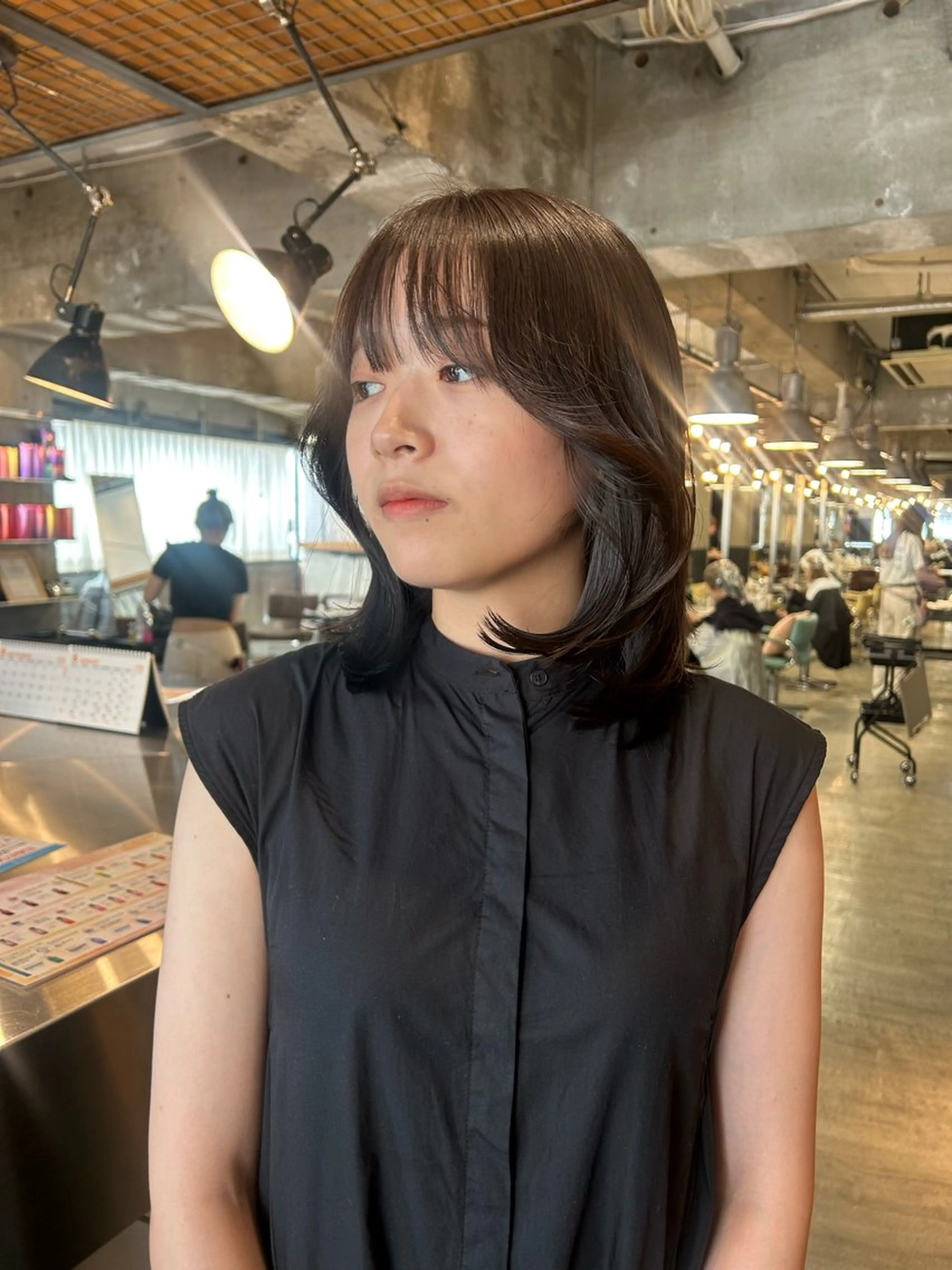 ミディアム カラー ミディアムレイヤー レイヤーカット カット 海外レイヤー /NAGISAのヘアスタイル