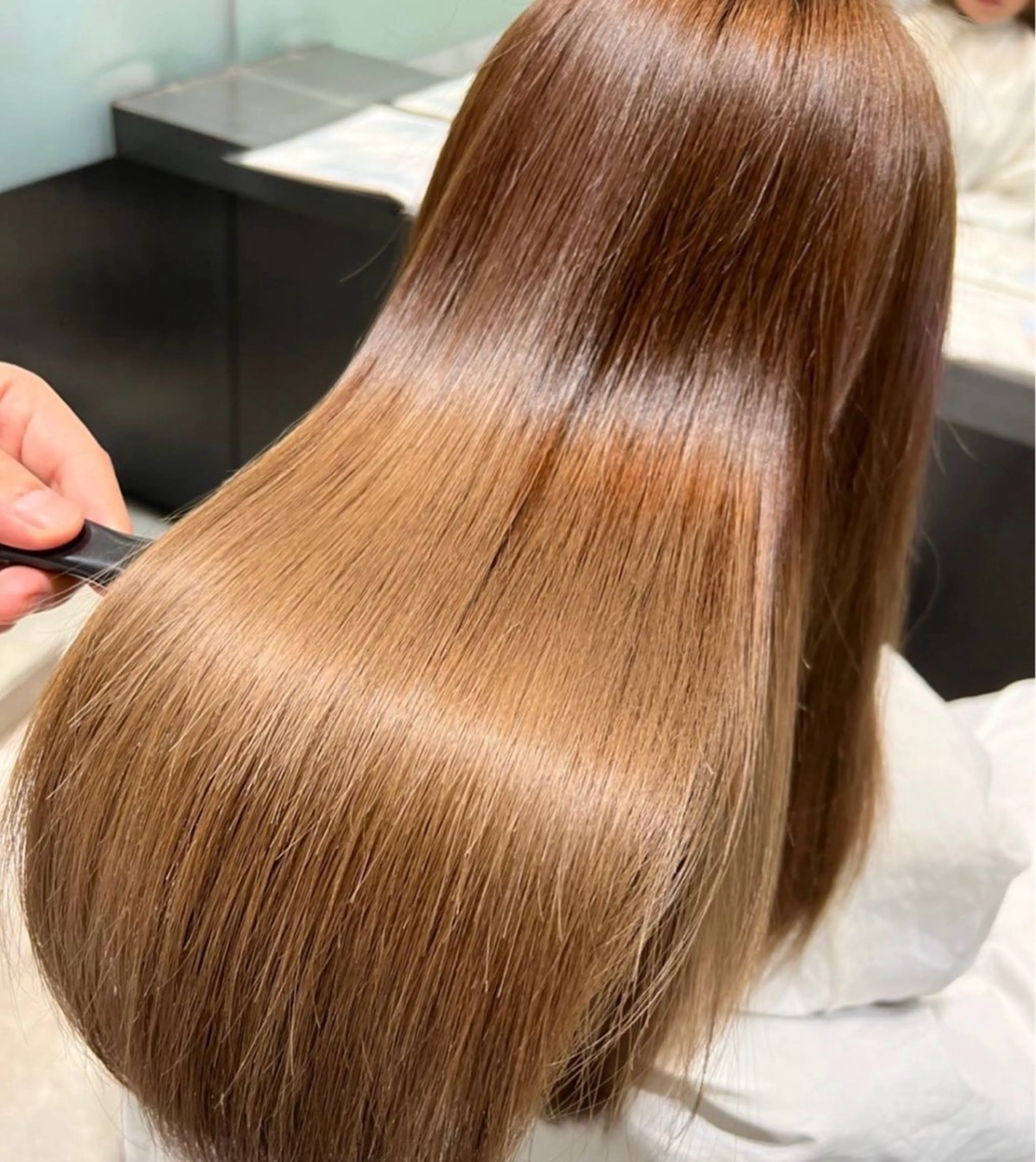 カラー 林 美月のヘアスタイル