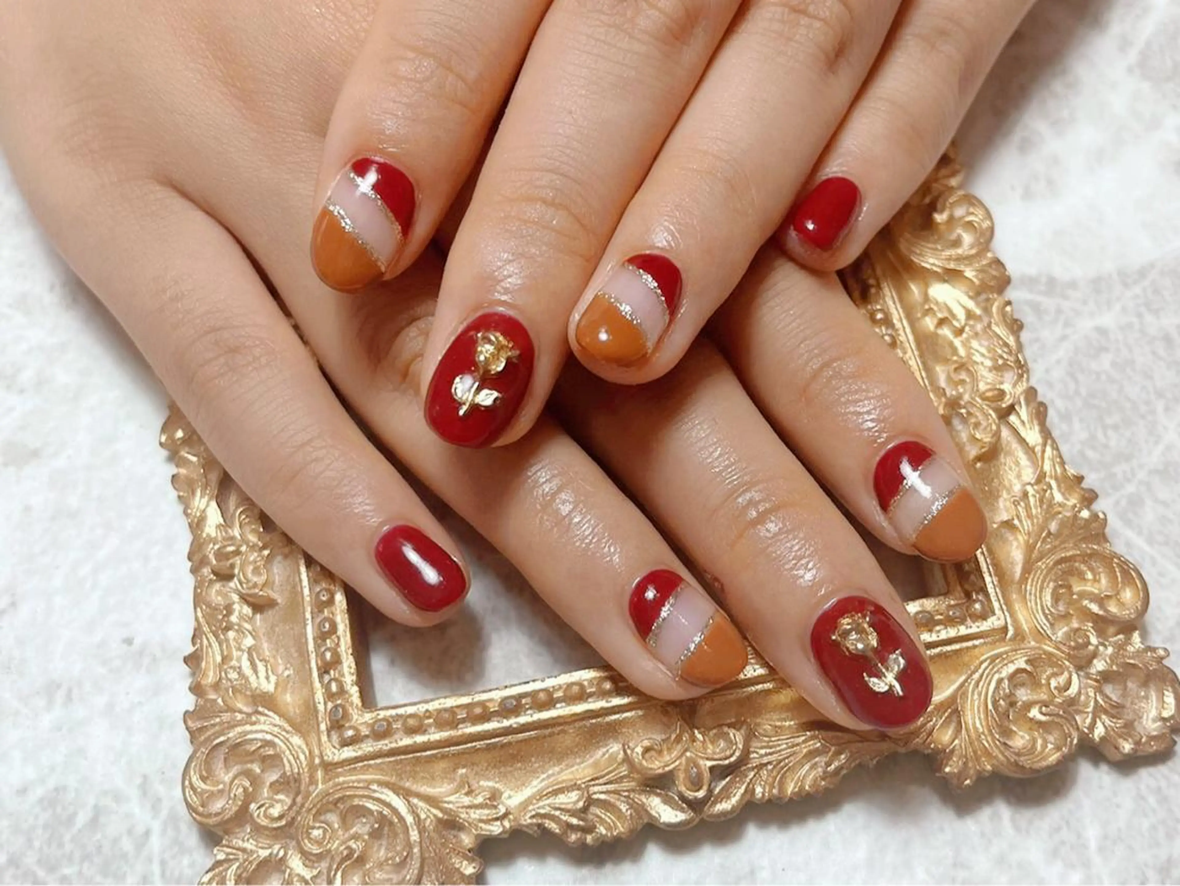 ネイル ハンドネイル マジック ミラーのネイルデザイン