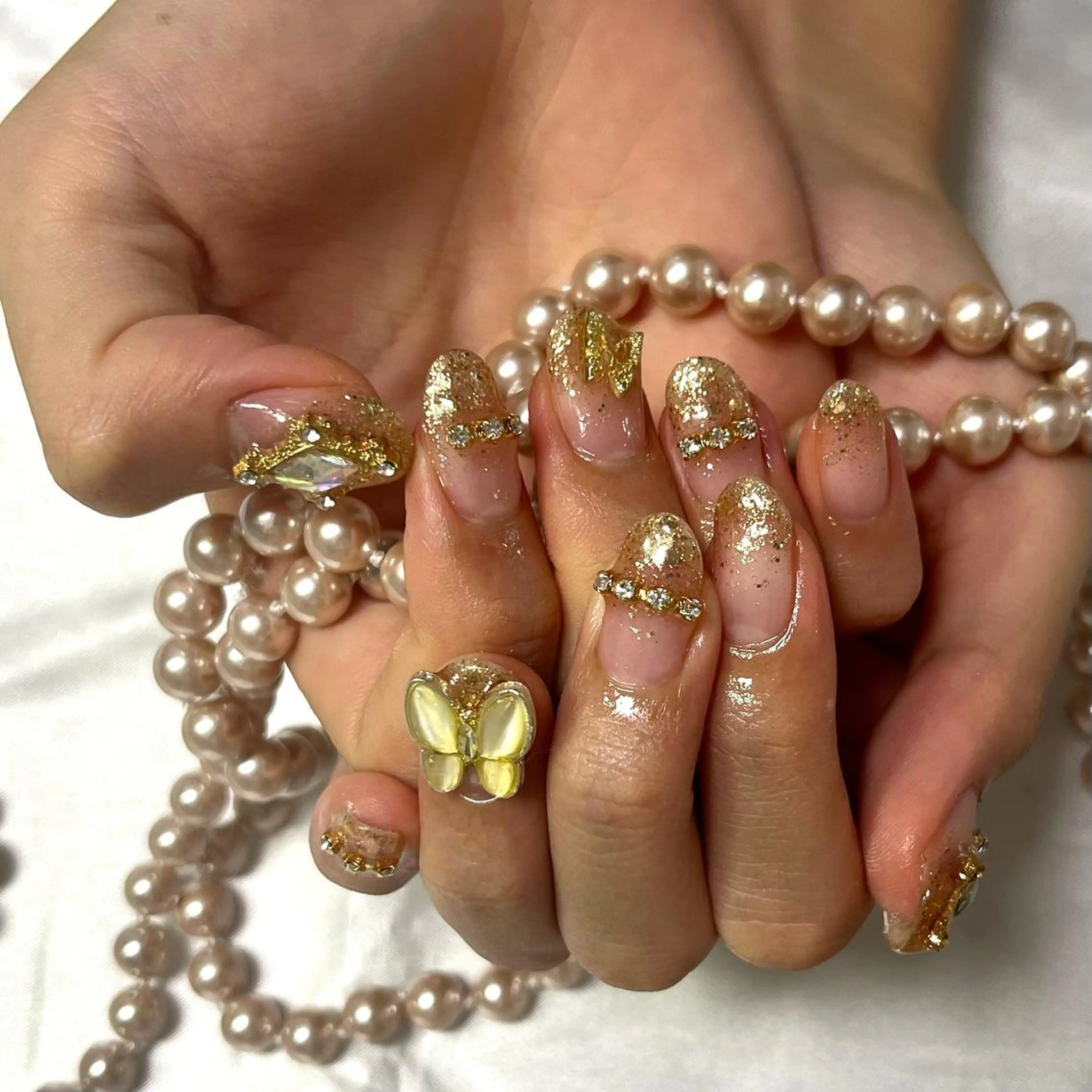 ネイル ゴールド ラメ(グリッター) ラメグラデーション 韓国ネイル💠 Tomoのネイルデザイン