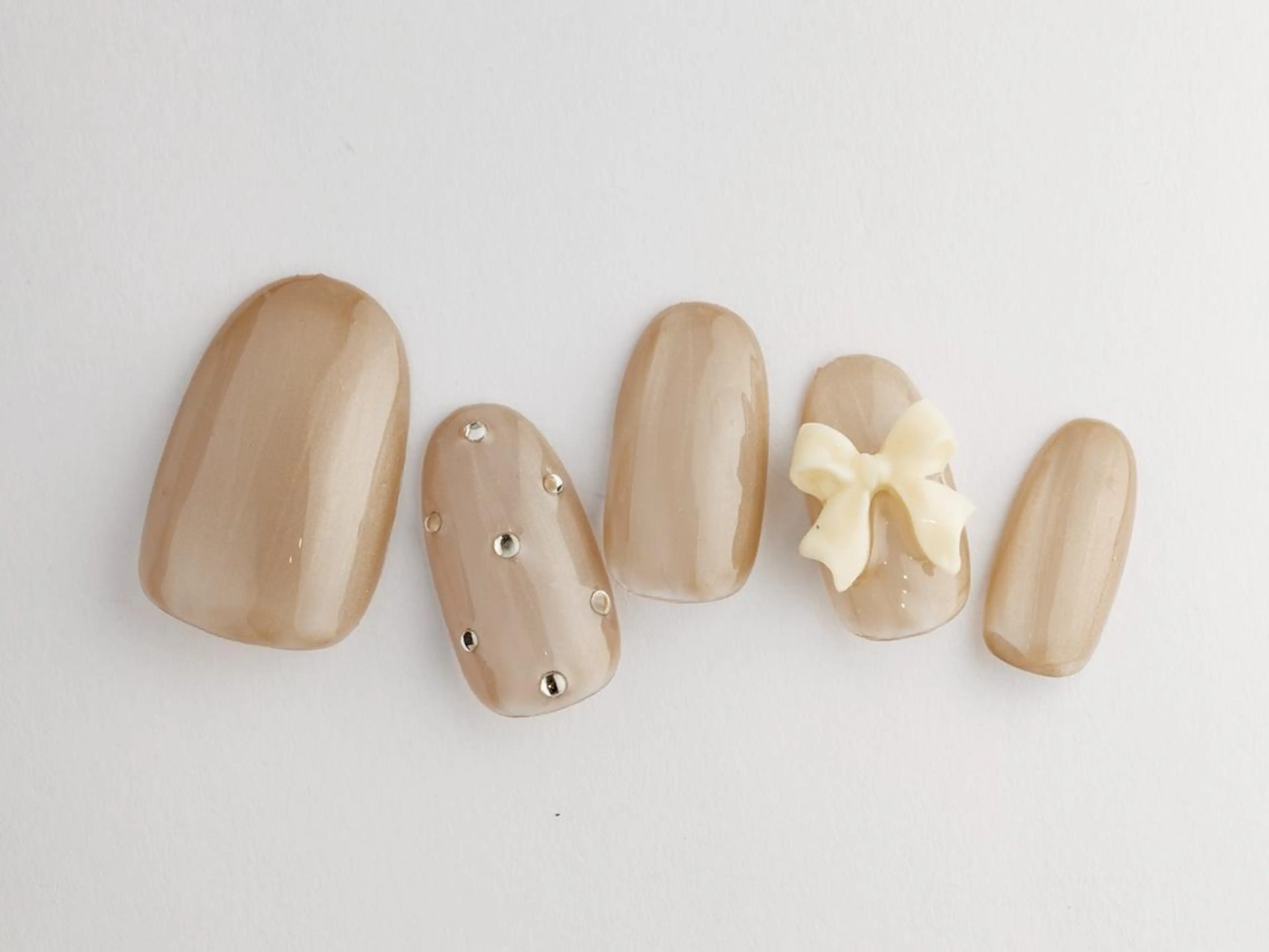 ネイル 💗🪽Tiary Nail🪽💗のネイルデザイン