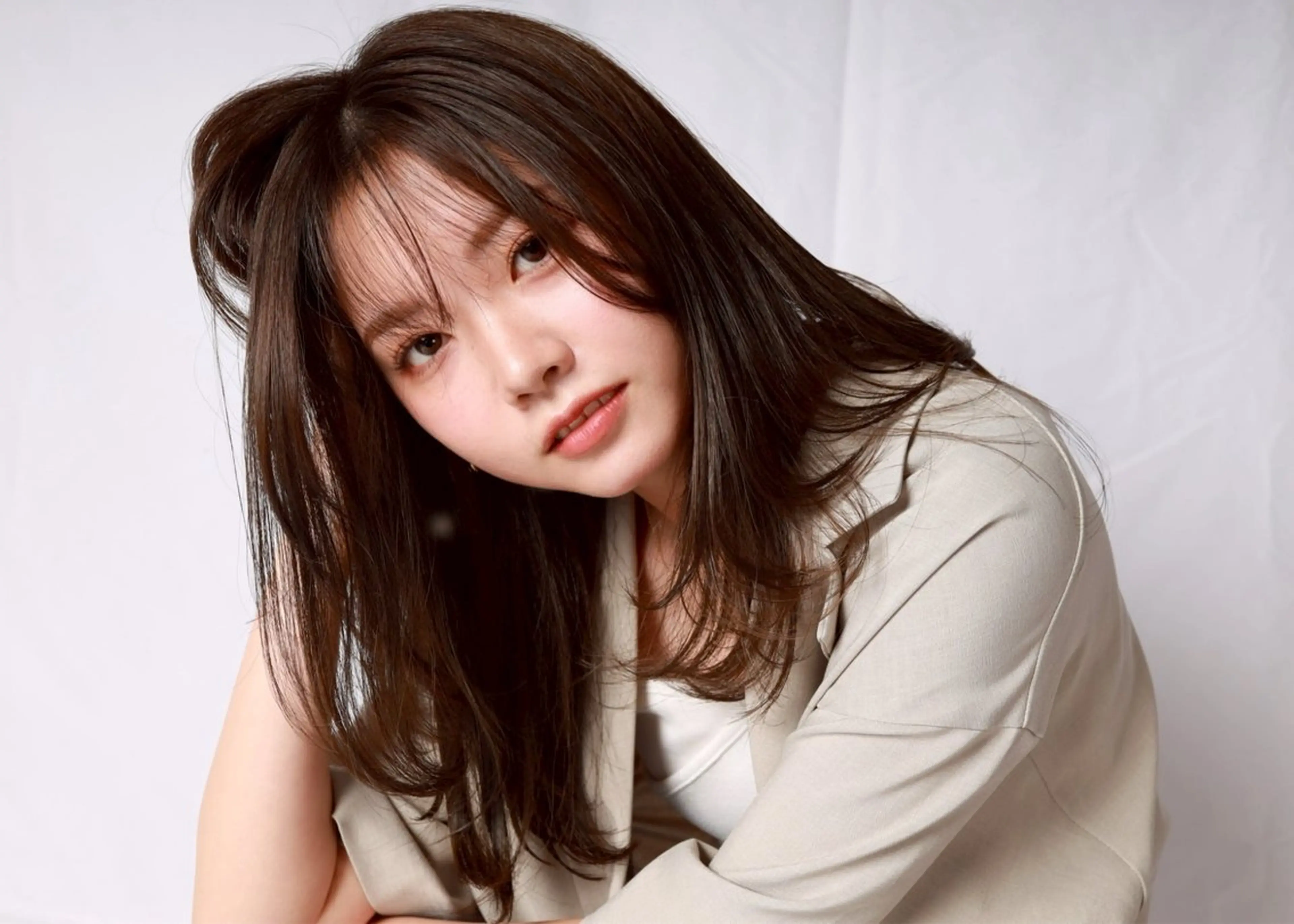 セミロング カラー ブラウンカラー オリーブブラウン レイヤーカット shampoo hair salon所属・🫧レイヤー/透明感 カラー/Ryukaのヘアスタイル