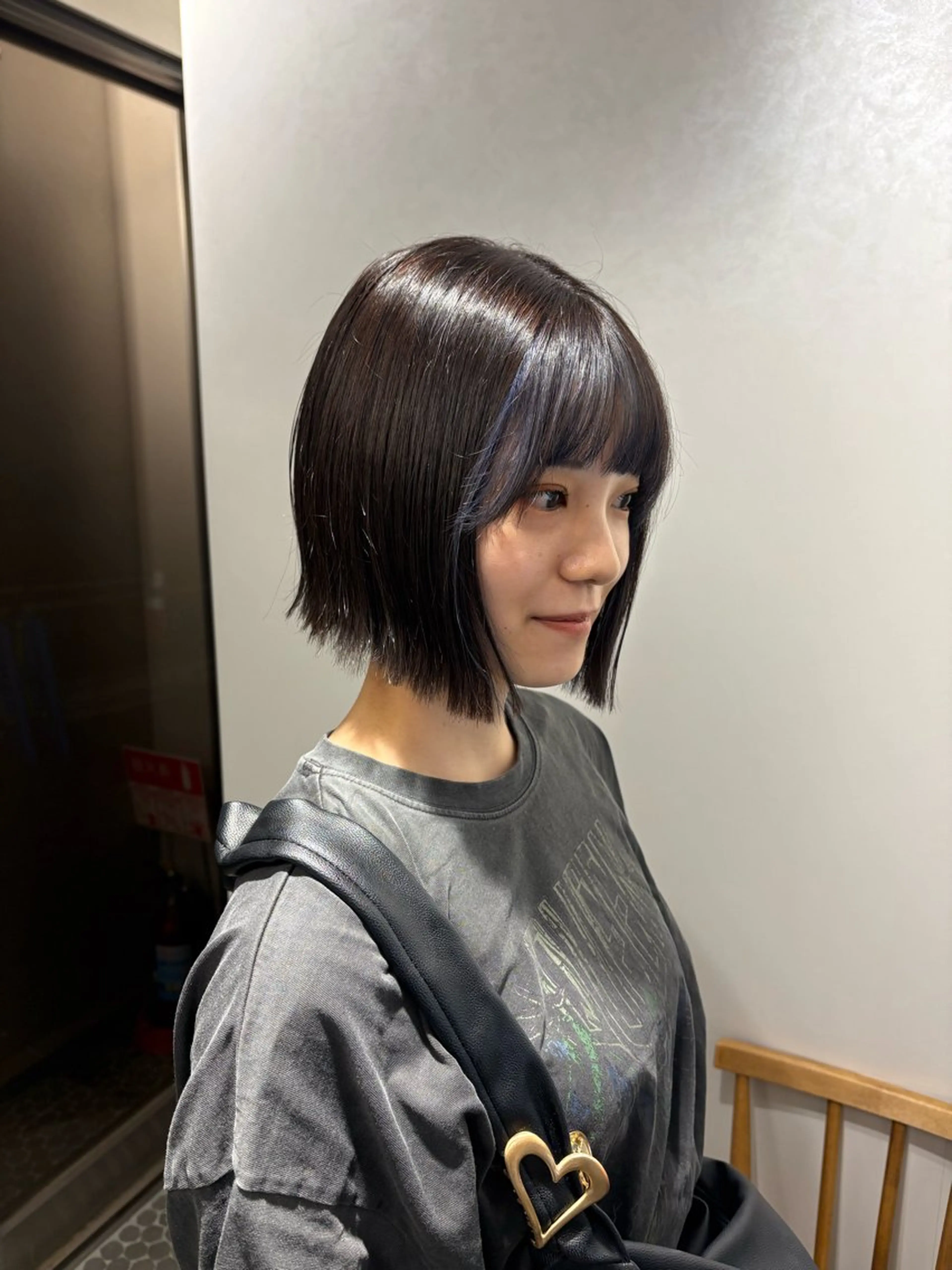 ショート ボブ カット ヘアカラー 渡辺 健太郎のヘアスタイル
