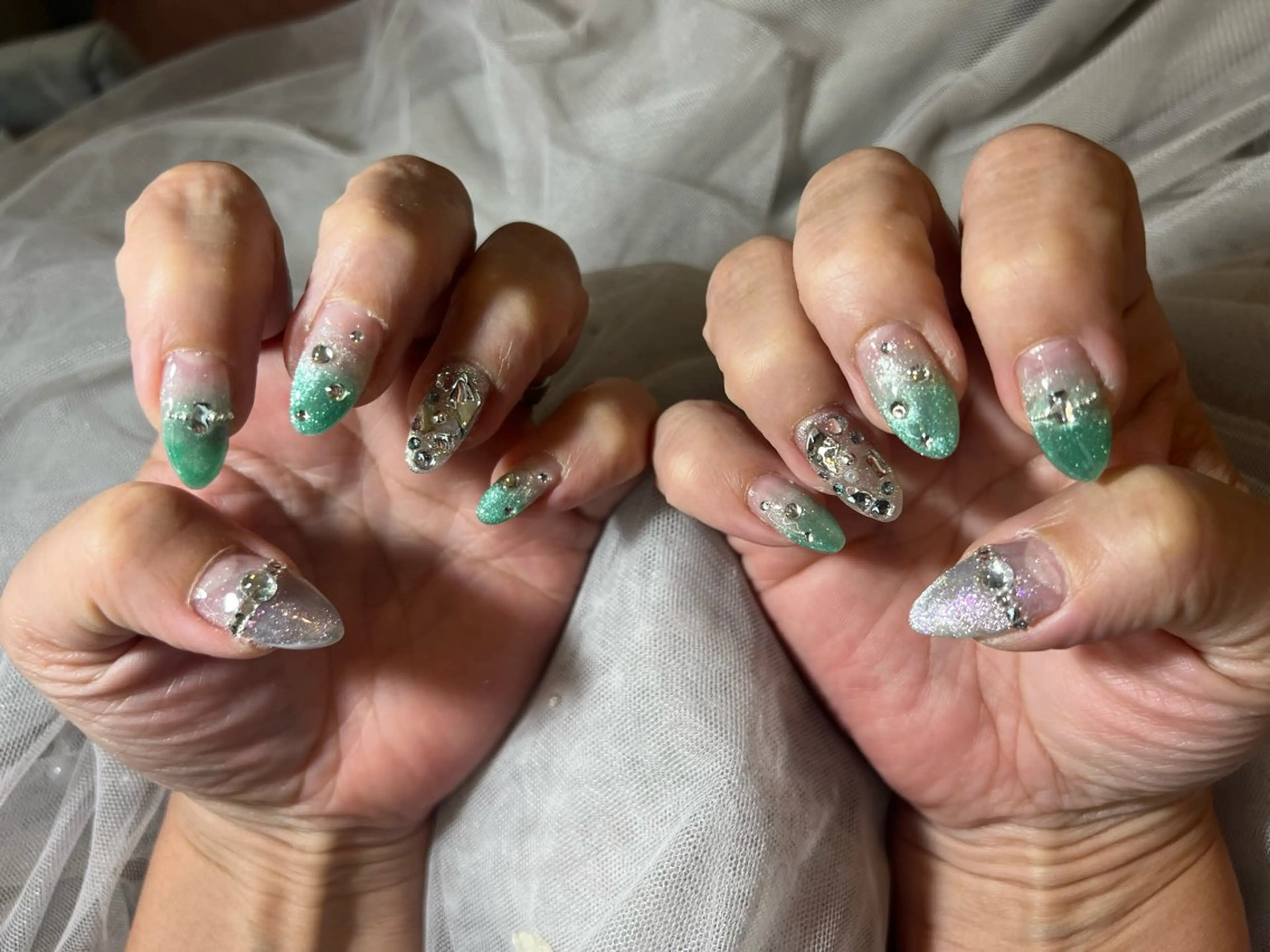 ネイル ILLO Yuinaのネイルデザイン