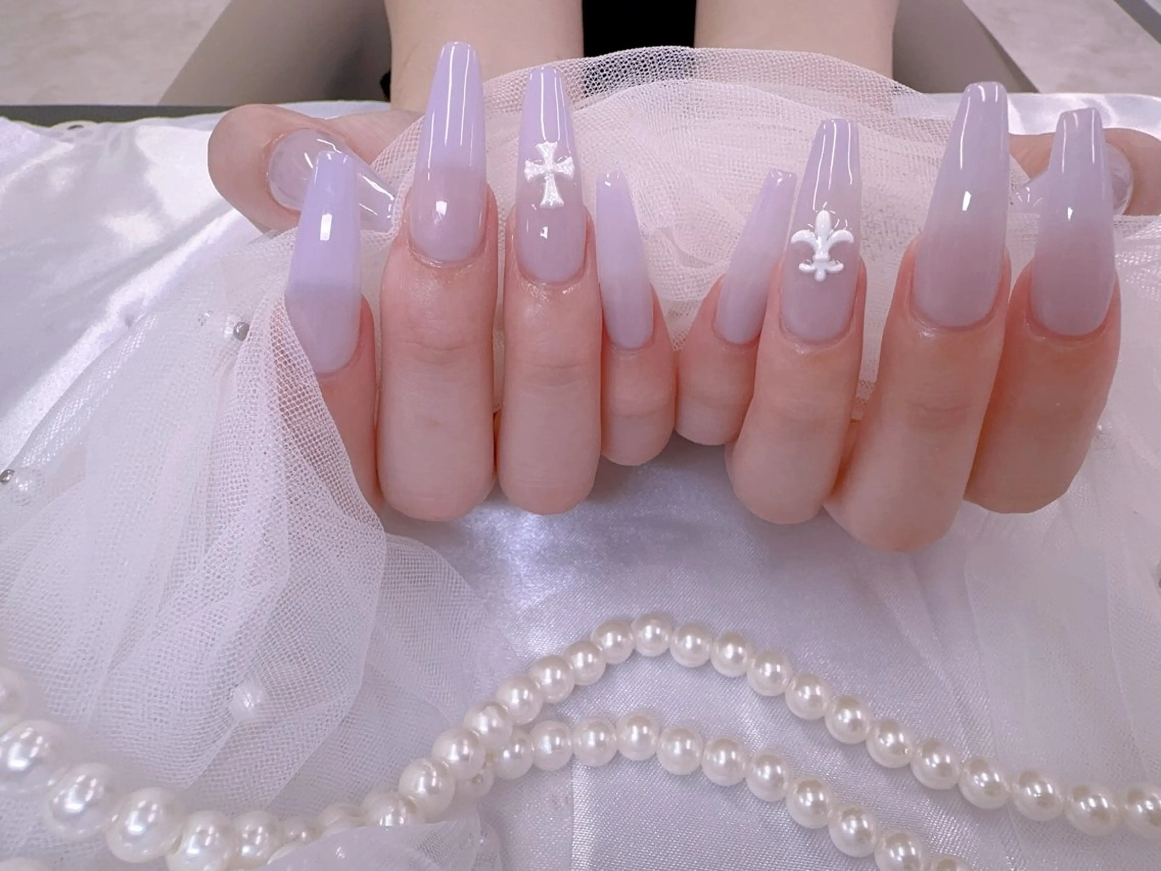 ネイル UMI ネイルサロン新宿🎀のネイルデザイン