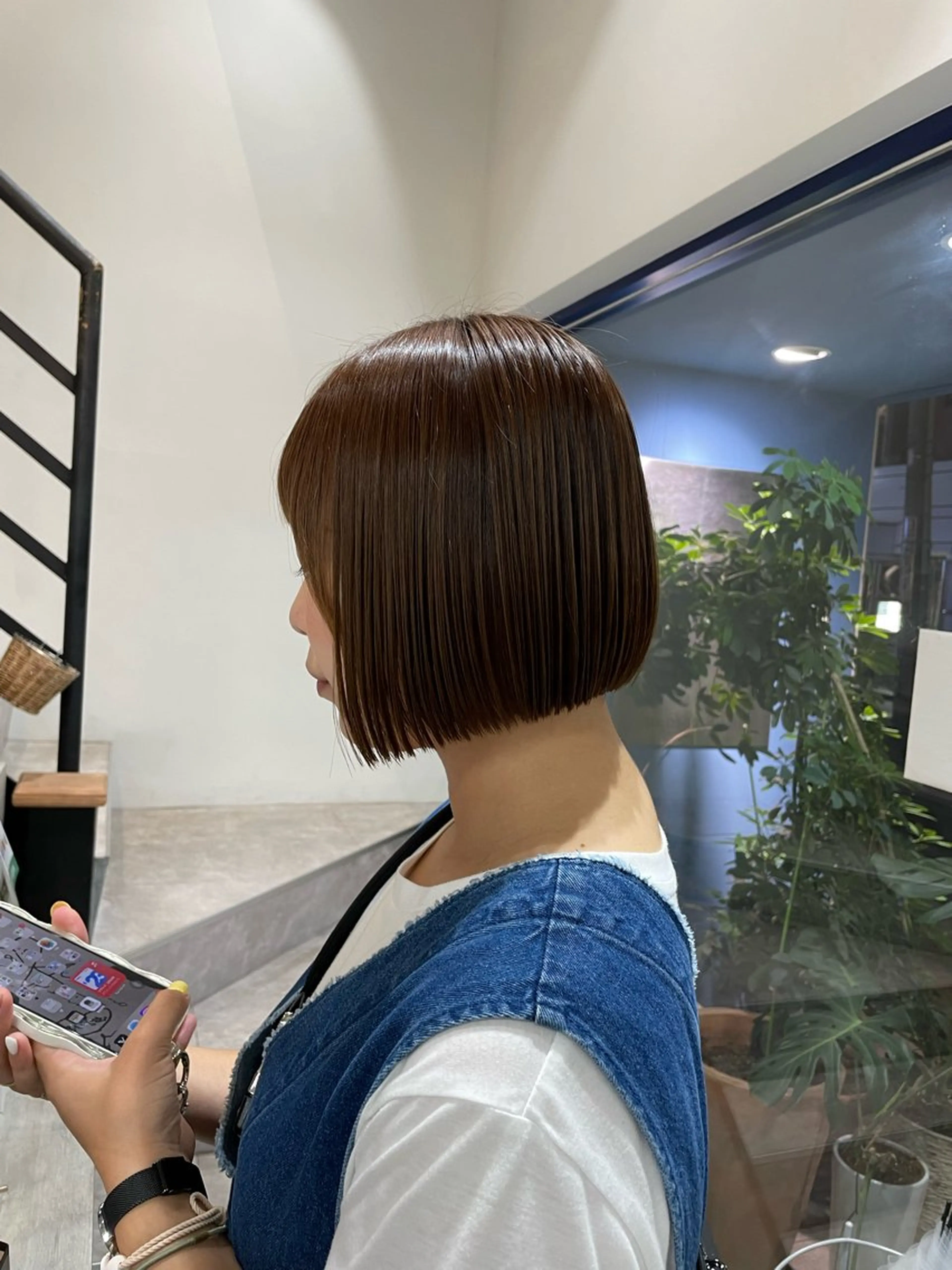 ショート 山本 佳奈のヘアスタイル