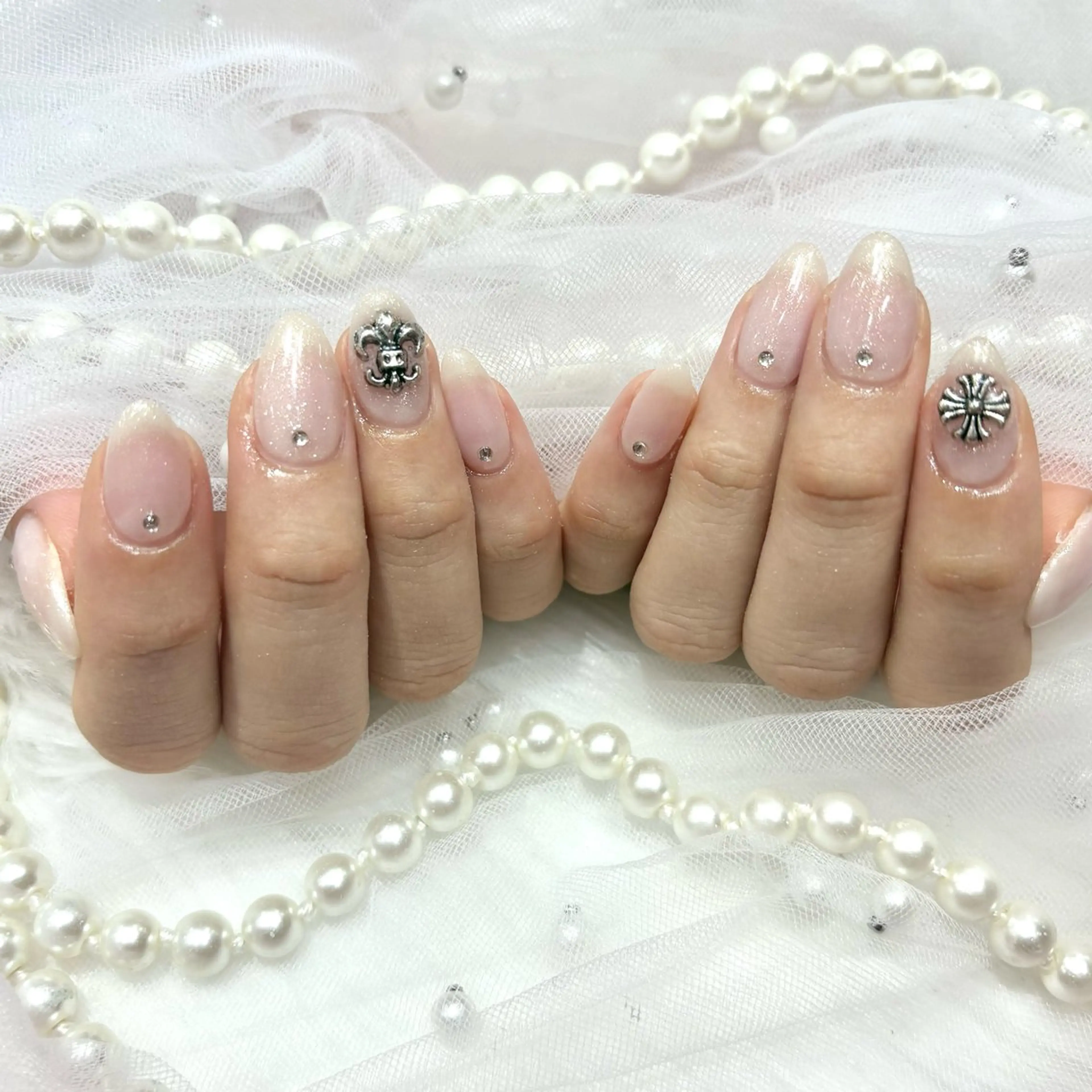 ネイル ハンドネイル WISTERIA rinonのネイルデザイン