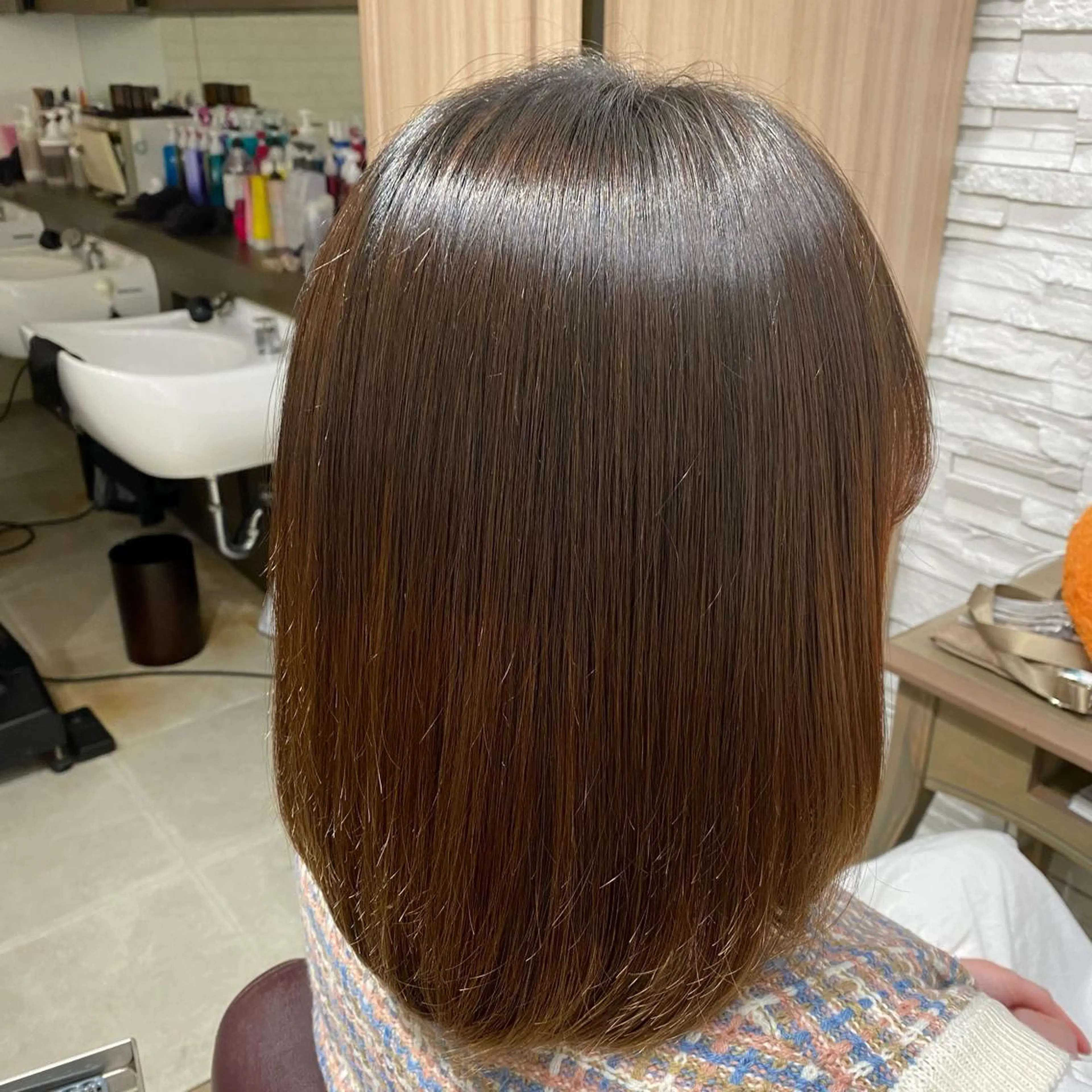 ミディアム equal銀座 黒田💚のヘアスタイル