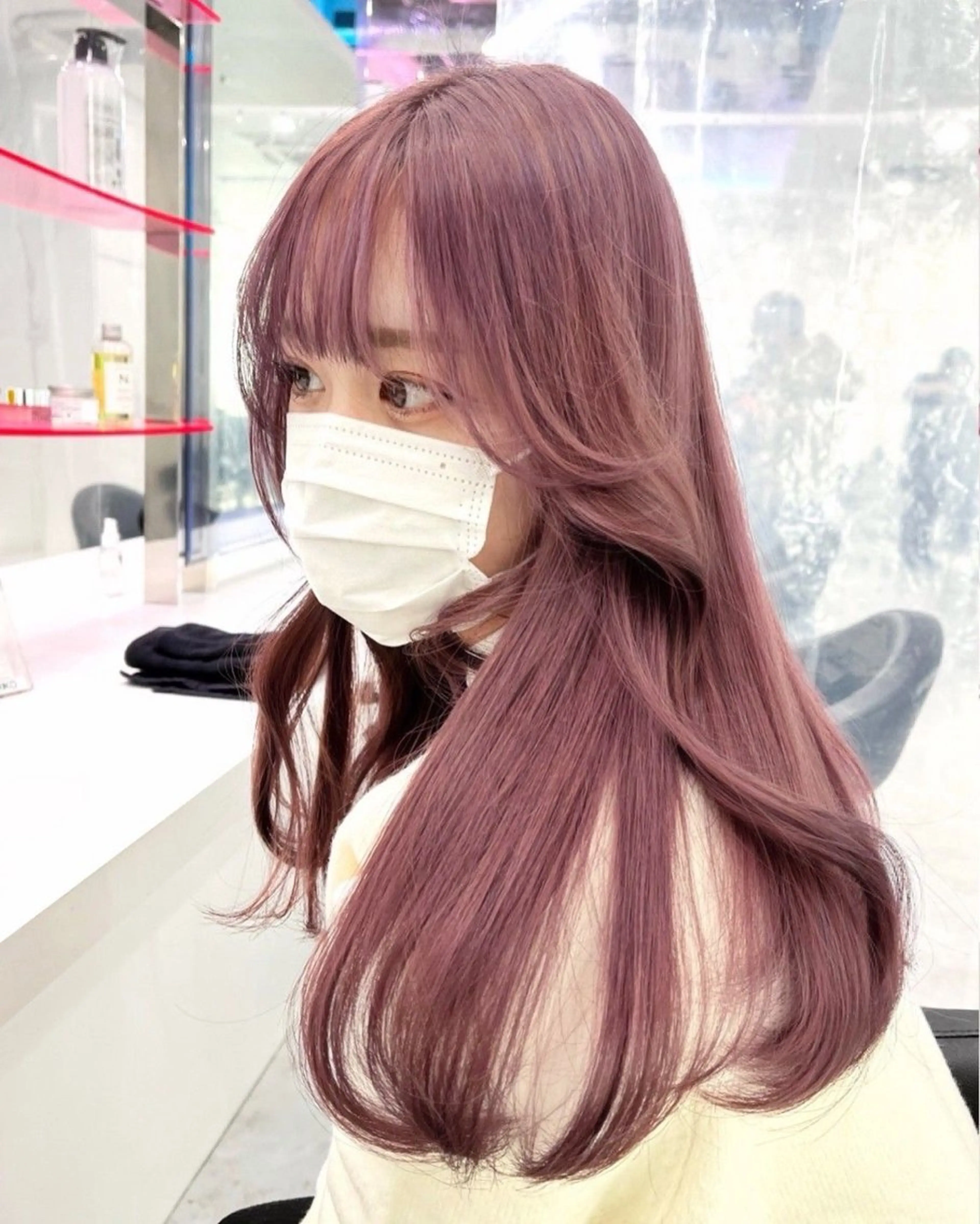 セミロング カラー ヘアアレンジ 🫧モテる💗ダメー ジレスハイトーン🫧のヘアスタイル