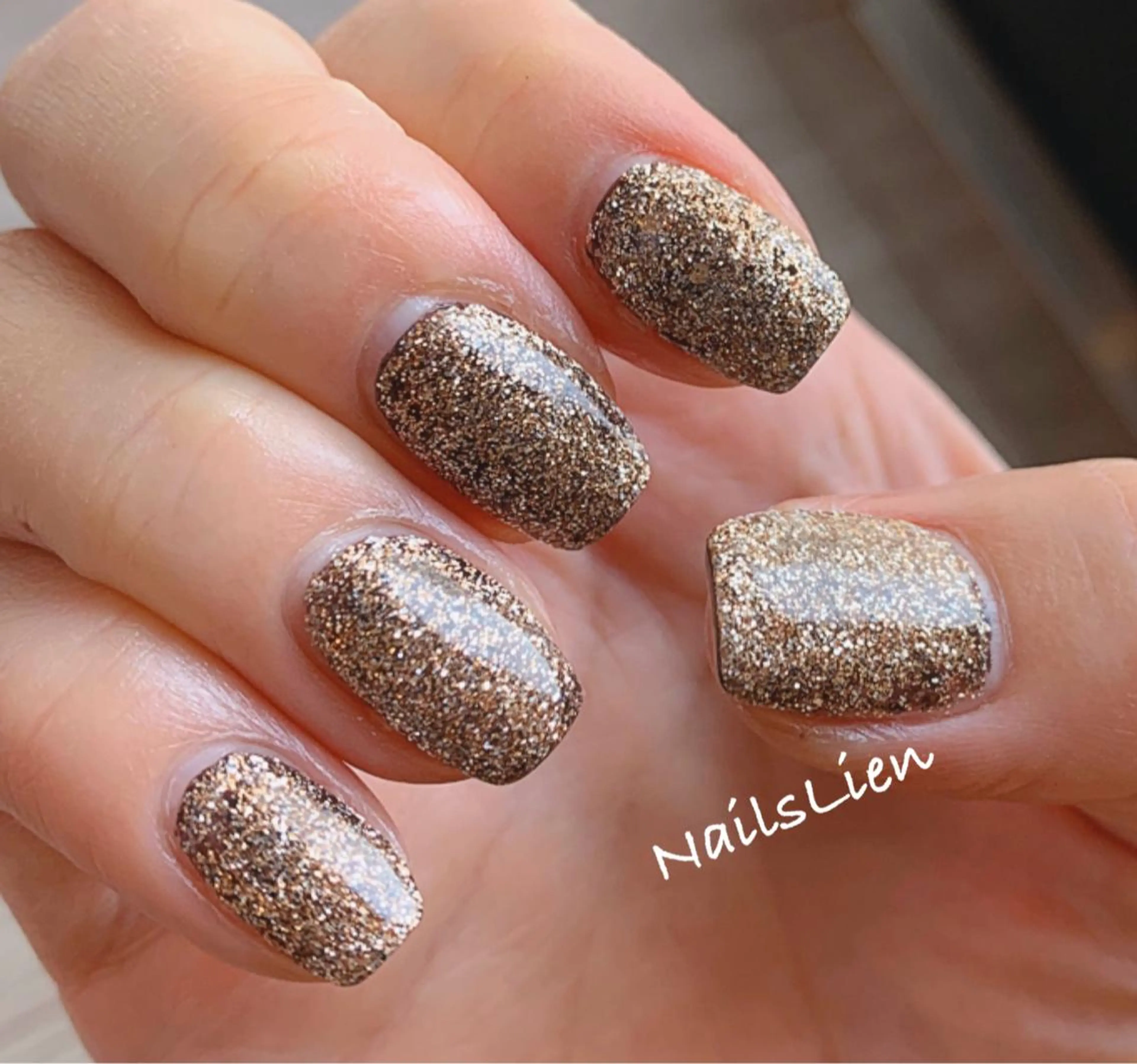 ネイル ラメ(グリッター) 冬ネイル クリスマス studio e n / RiNのネイルデザイン