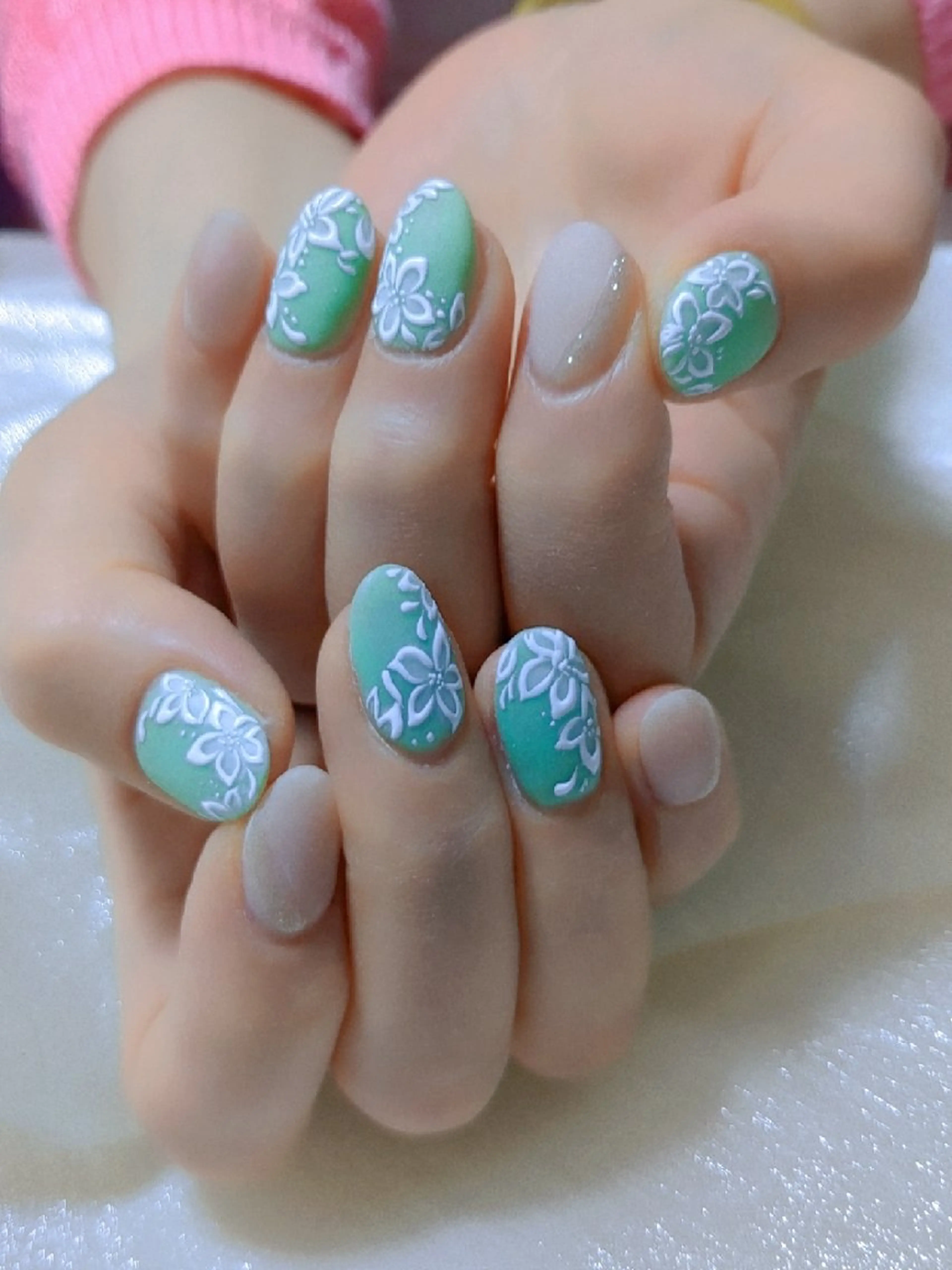 ネイル ハンドネイル 横浜市中区曙町 E·U·Bネイルのネイルデザイン