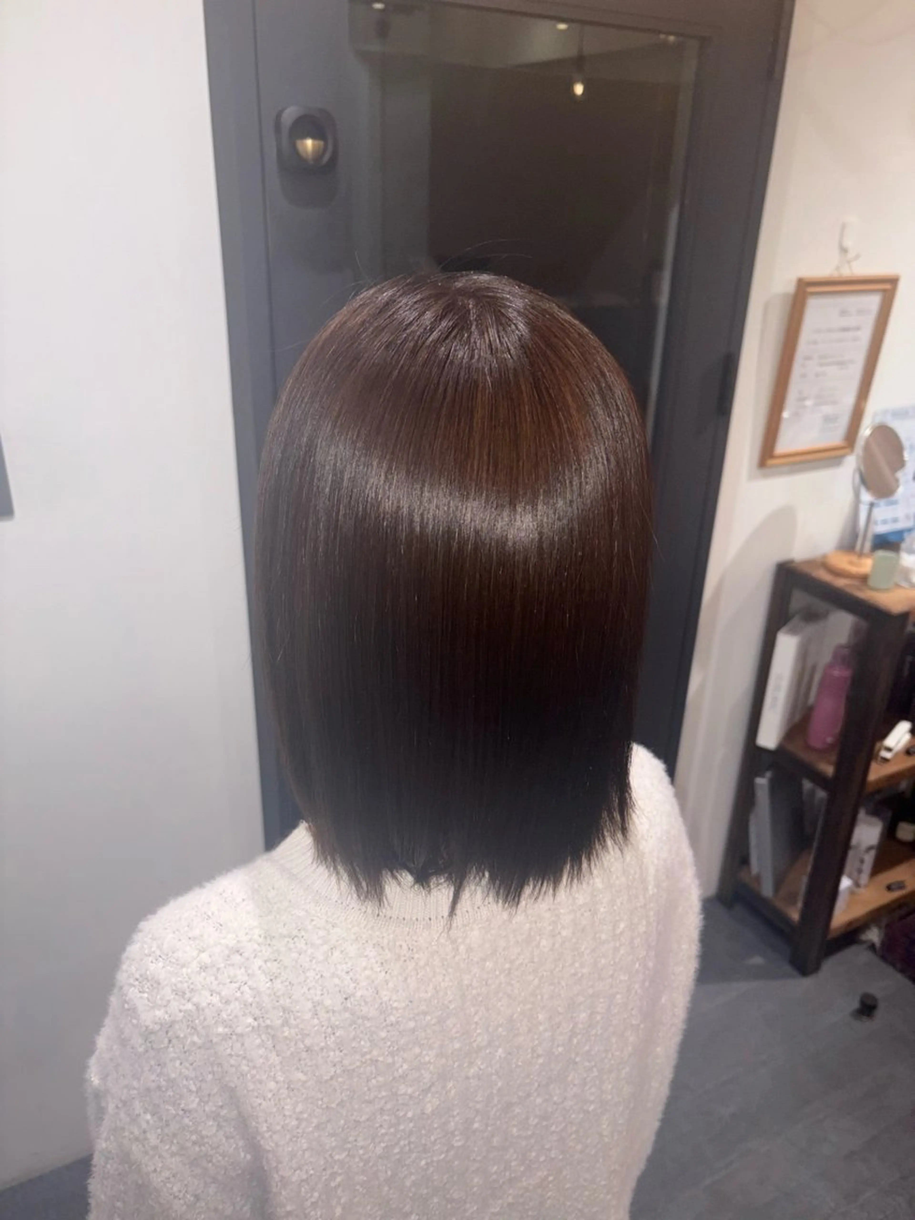 ミディアム ヘアカラー イズミ ミオのヘアスタイル
