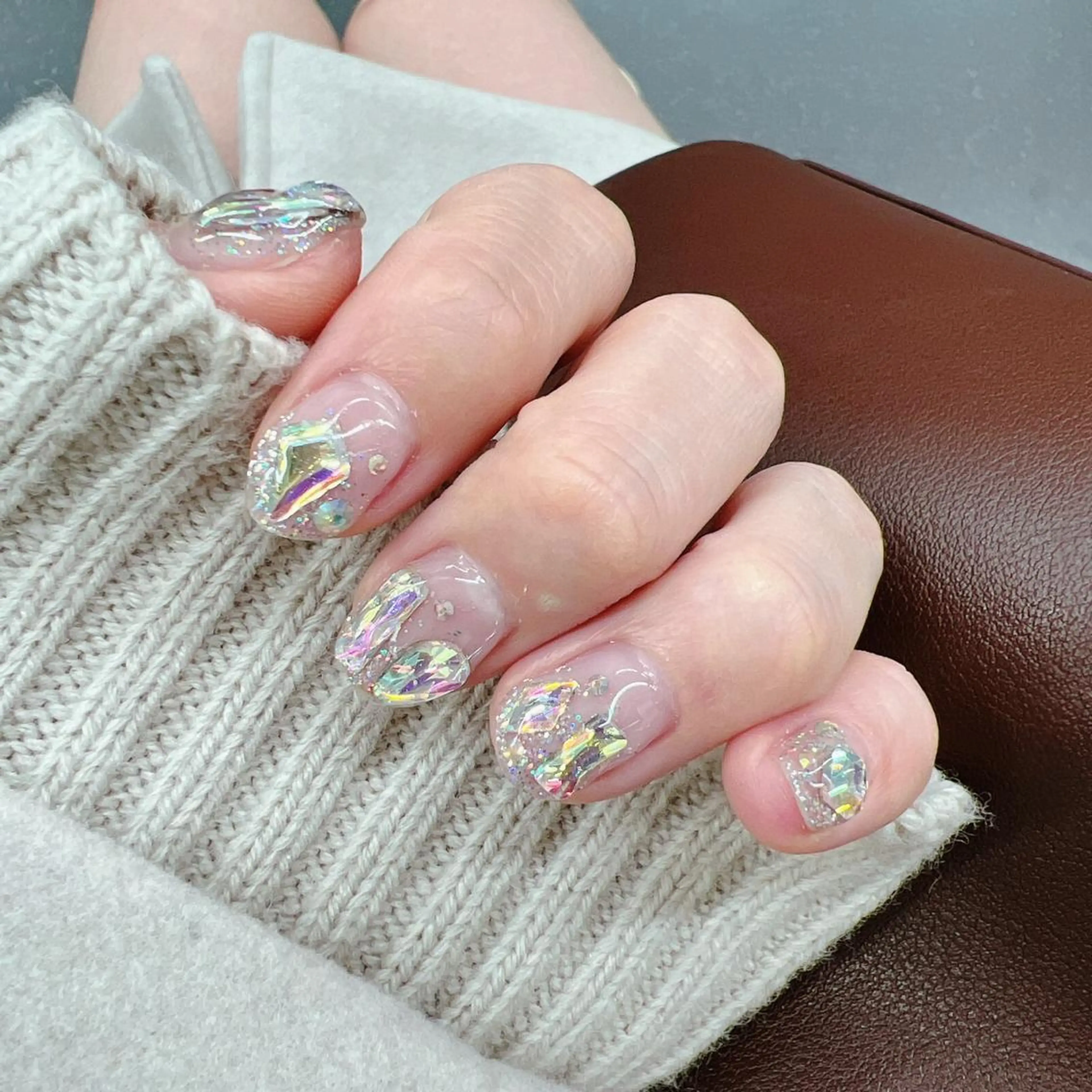 ネイル オーロラネイル ぷっくりネイル ストーンネイル ハンドネイル peaberry nailのネイルデザイン