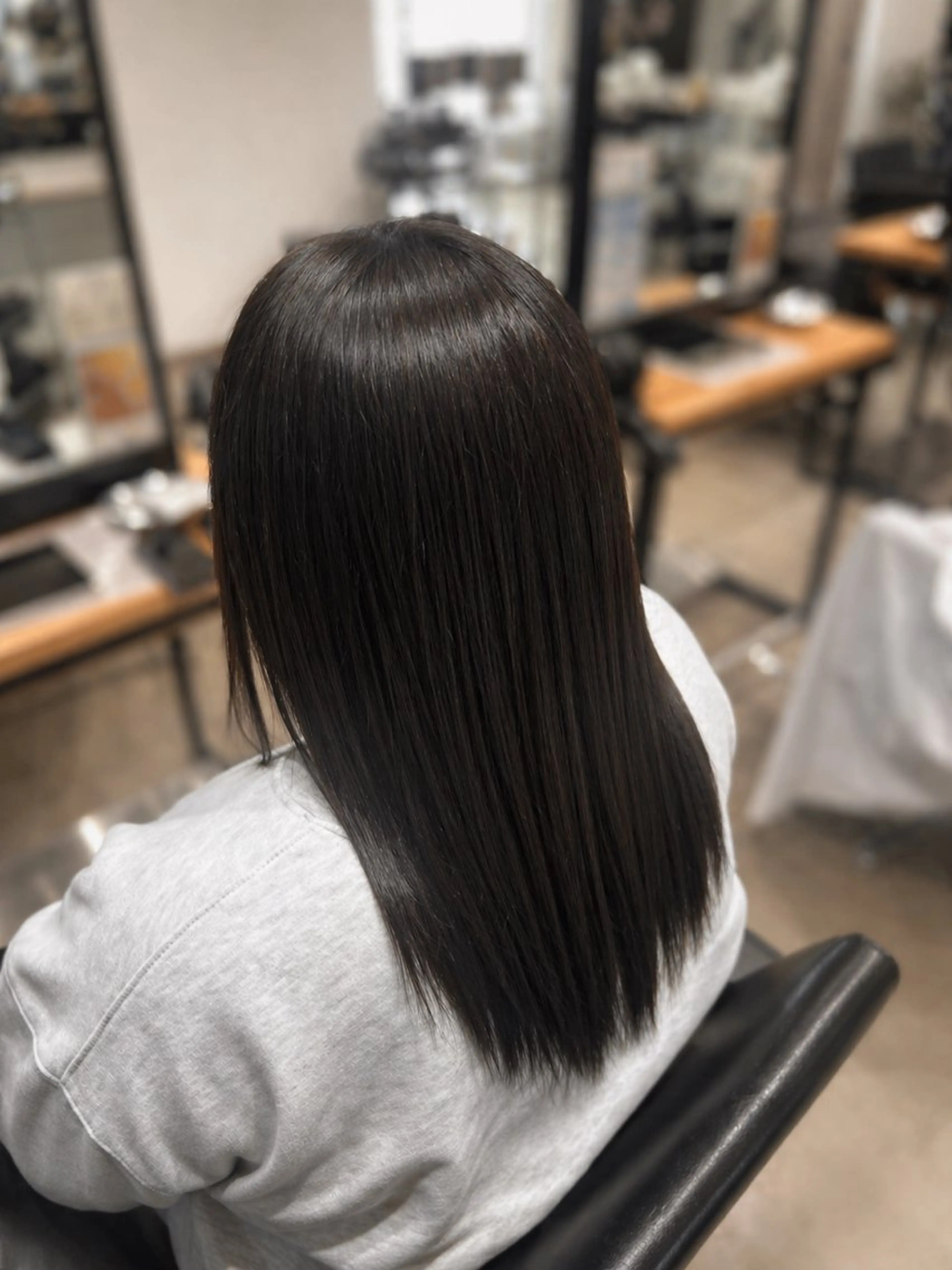 セミロング カラー ブラウンカラー トリートメント ヘアカラー くろだ かなのヘアスタイル