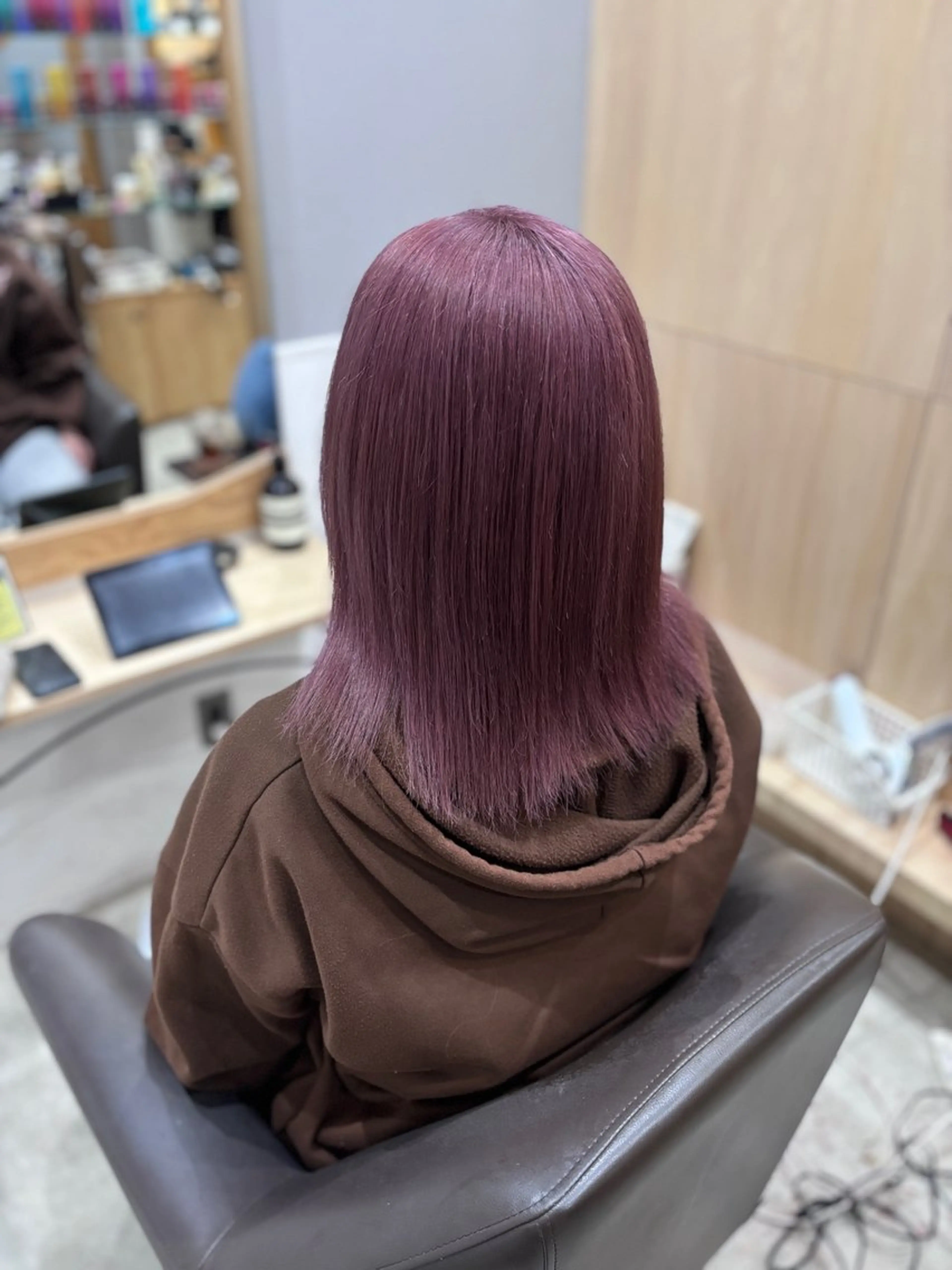 ミディアム miloc naha ナナカのヘアスタイル