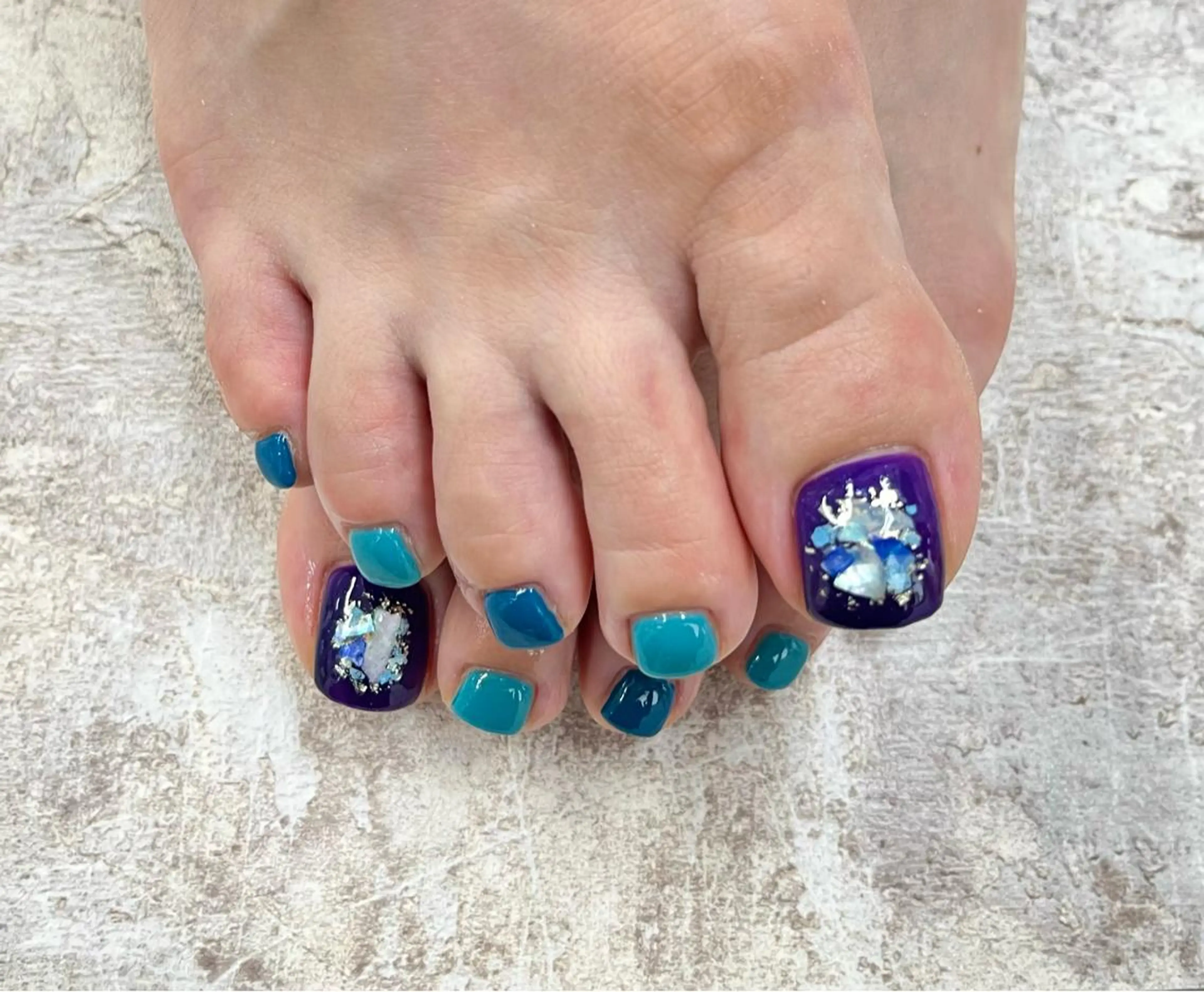 ネイル Basic町田本店 Suzunaのネイルデザイン