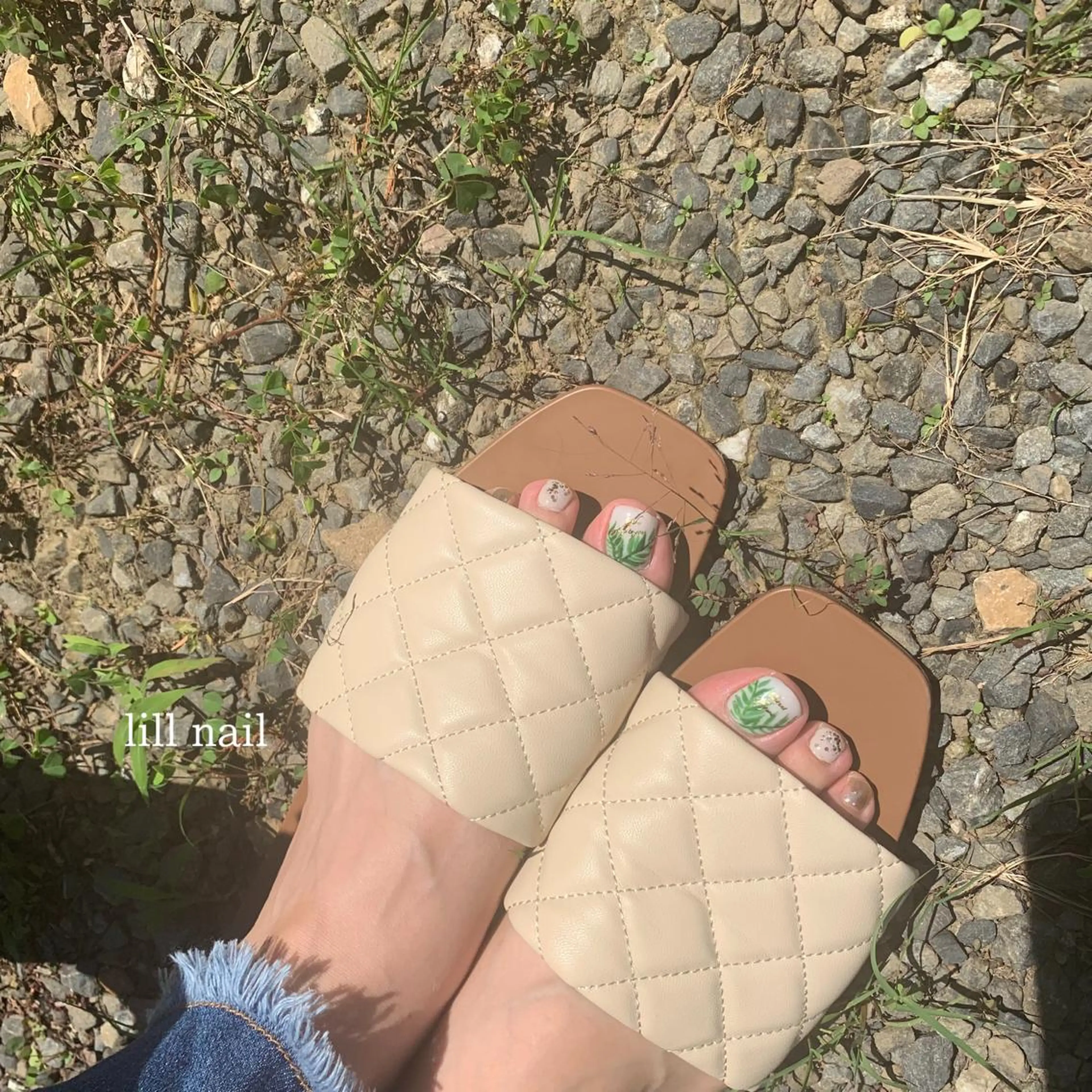 ショート pllia beautyのネイルデザイン