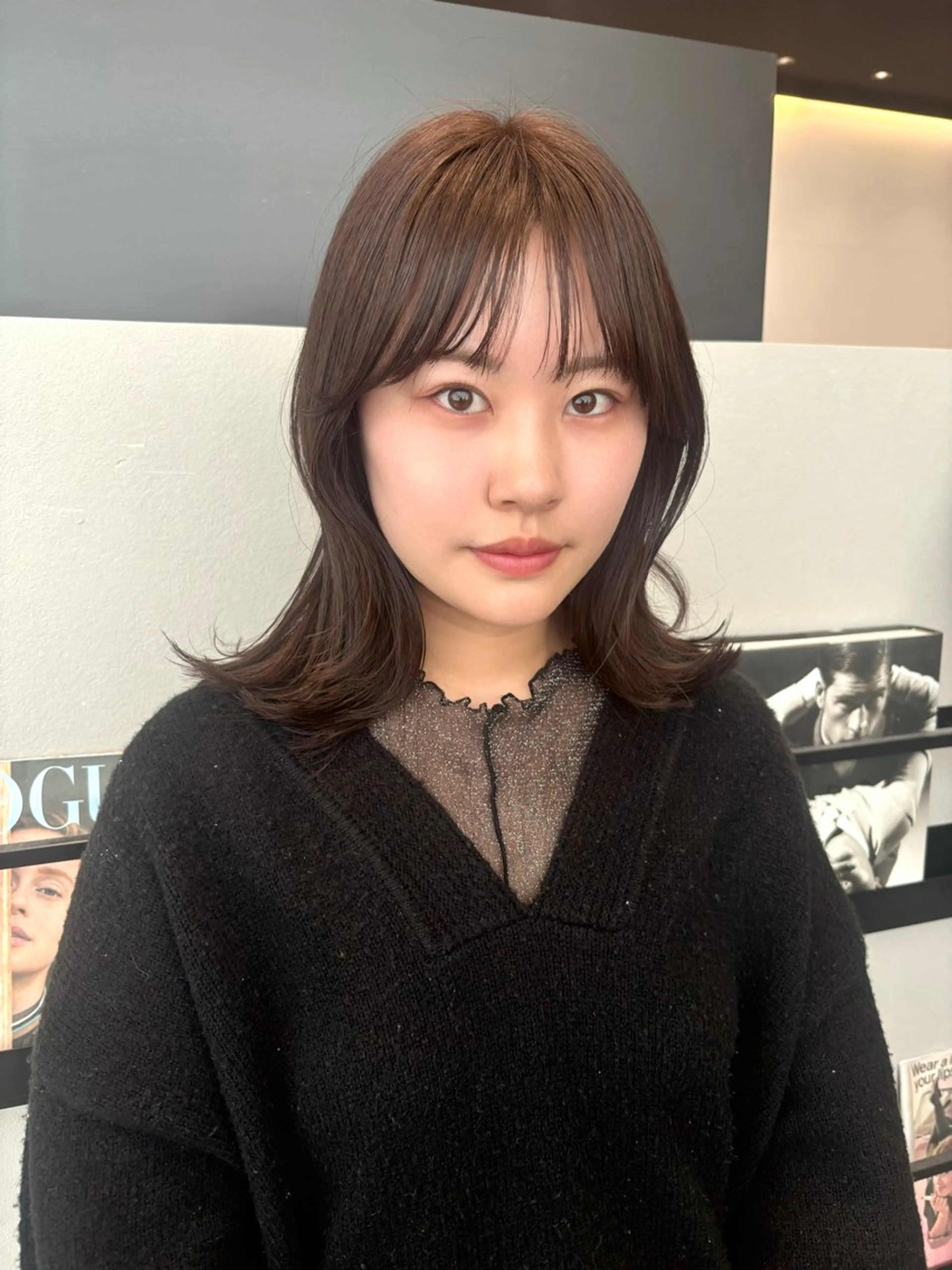 ミディアム カラー ブラウンカラー 透明感カラー レイヤーカット カット ヘアカラー 透明感カラー/ レイヤーkotonoのヘアスタイル