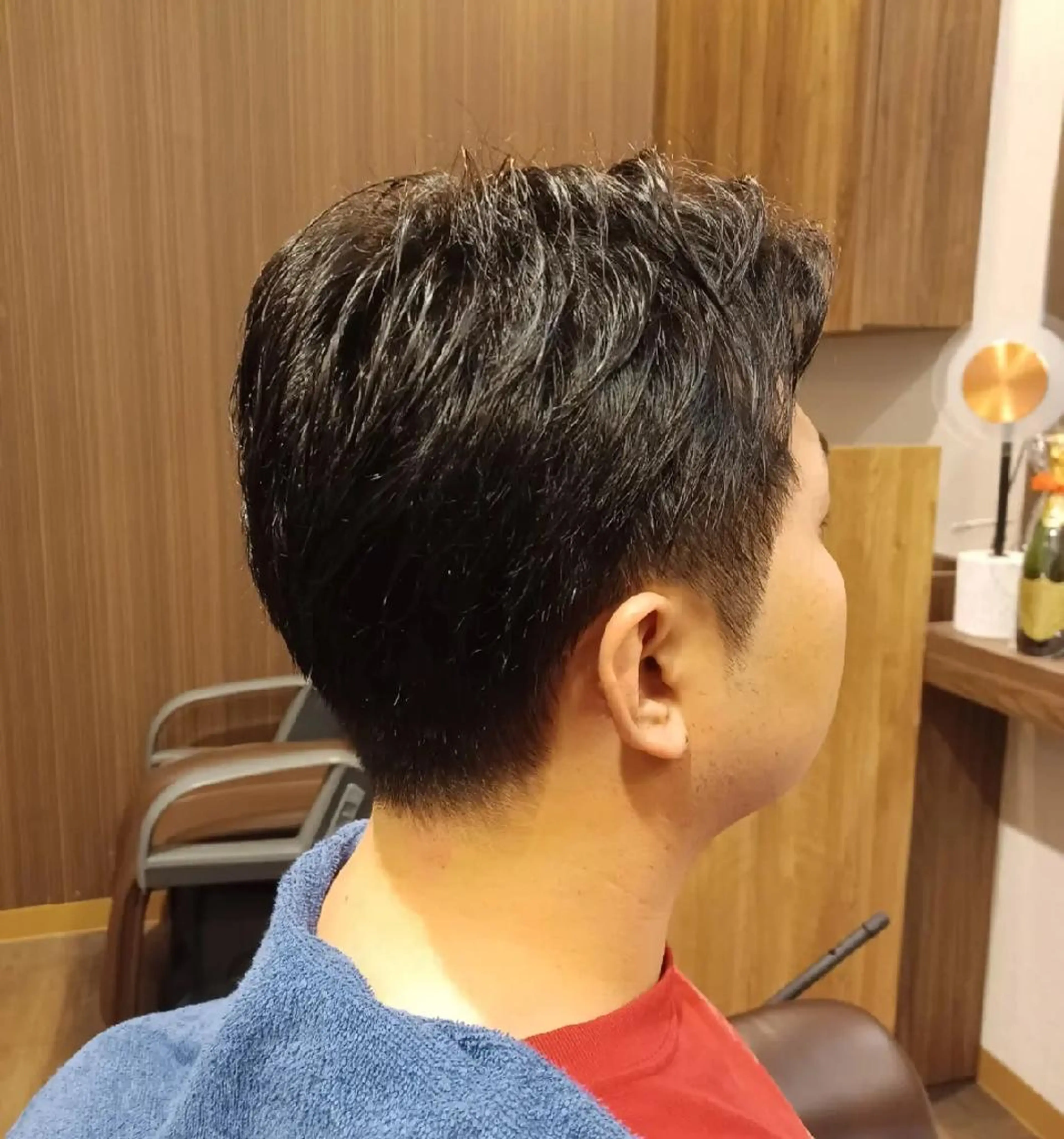 メンズ BARBERSTAG 上拂恭平のヘアスタイル