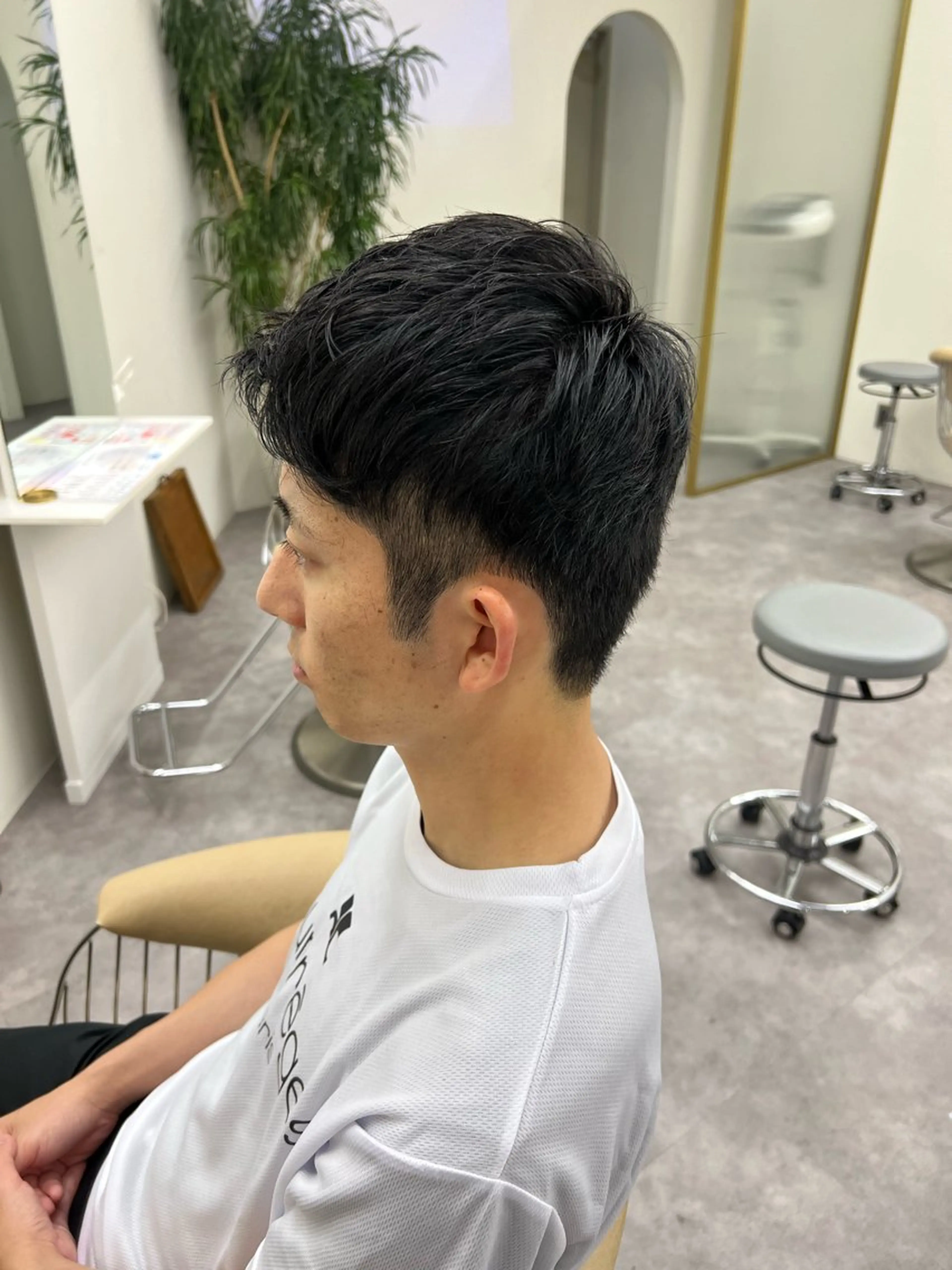 メンズ 似合わせ/顔周り / レイヤーのヘアスタイル