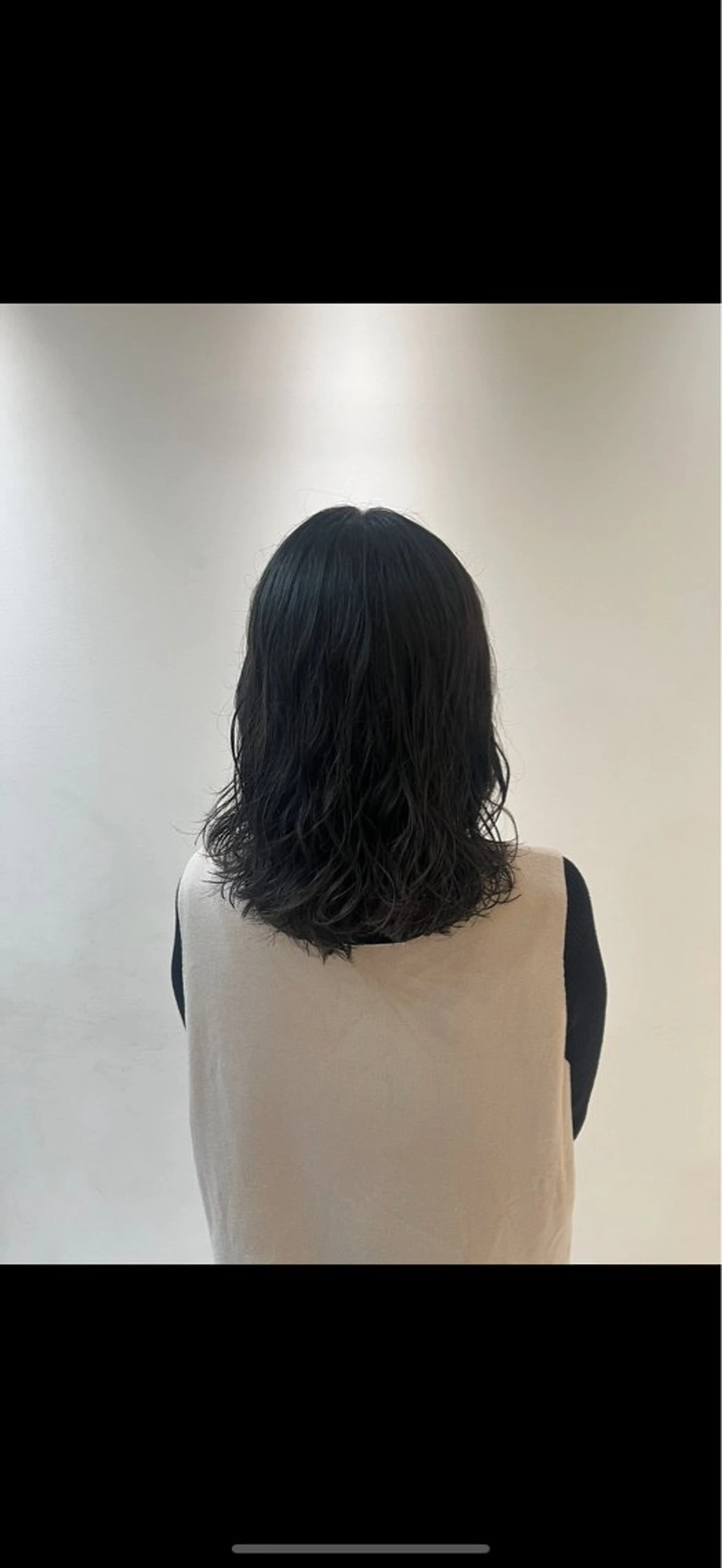 ミディアム akari / ミディアムパーマのヘアスタイル