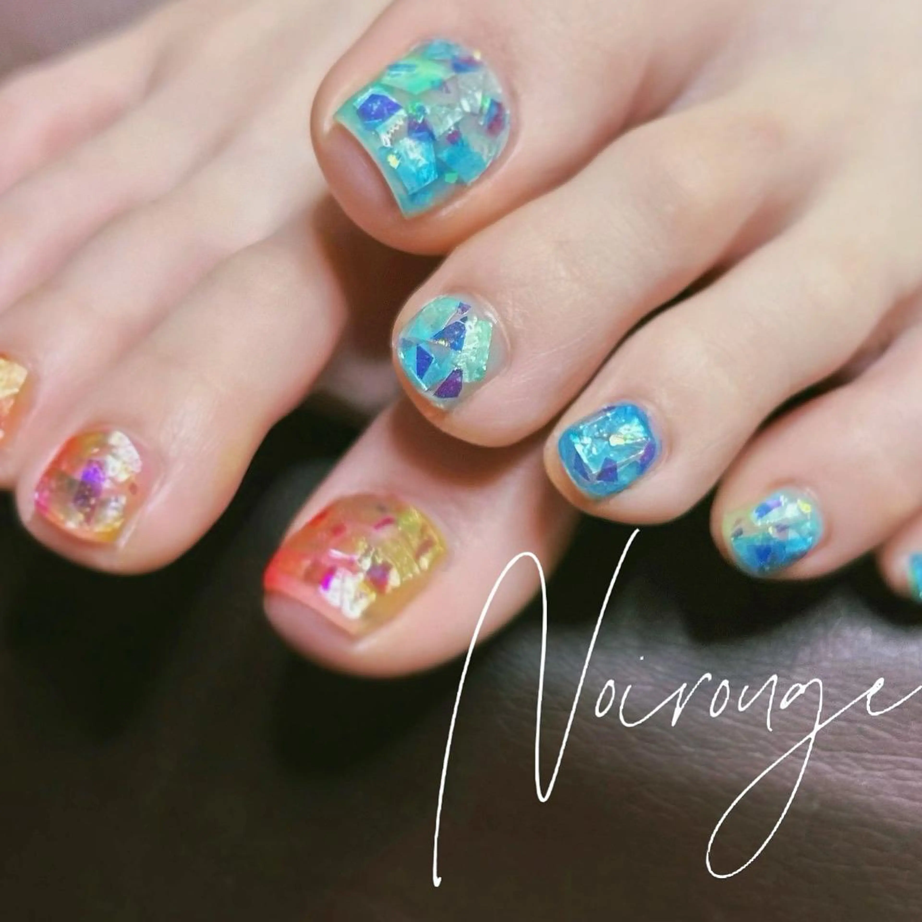 ネイル フットネイル NOI ROUGEのネイルデザイン