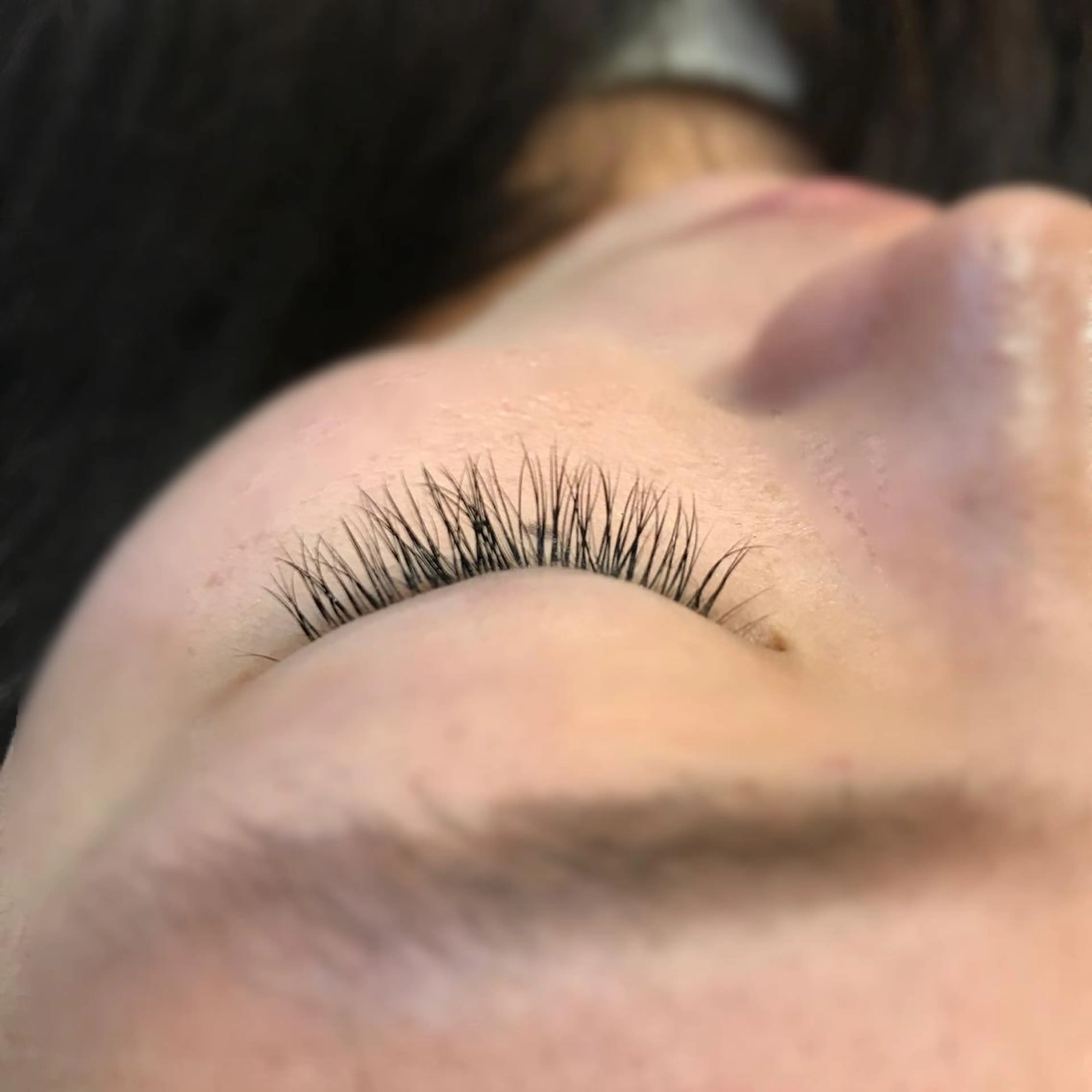 マツエク・マツパ Cカール 竹内 望博のヘアスタイル