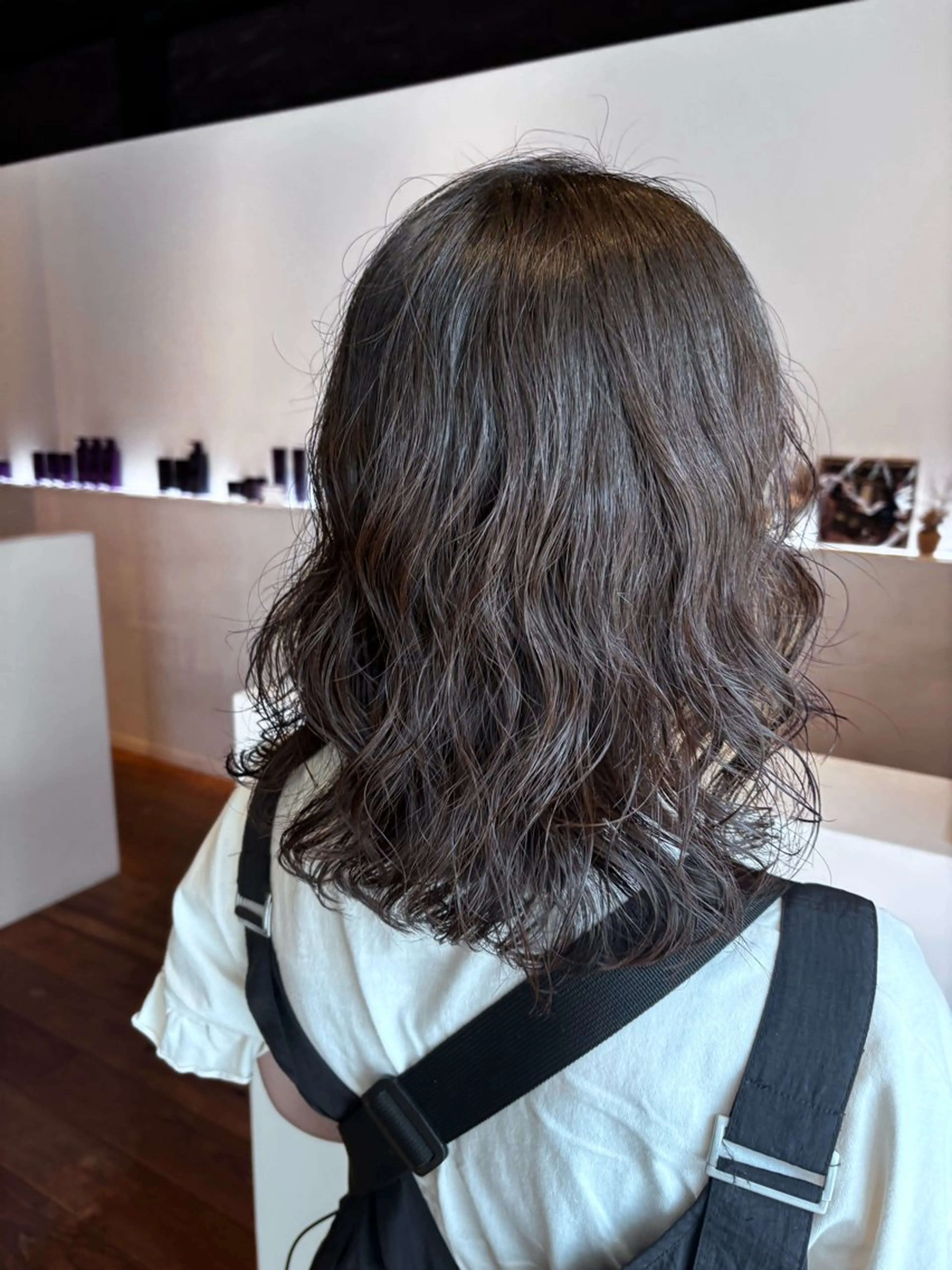 ミディアム パーマ 夏海 大宮美容室のヘアスタイル
