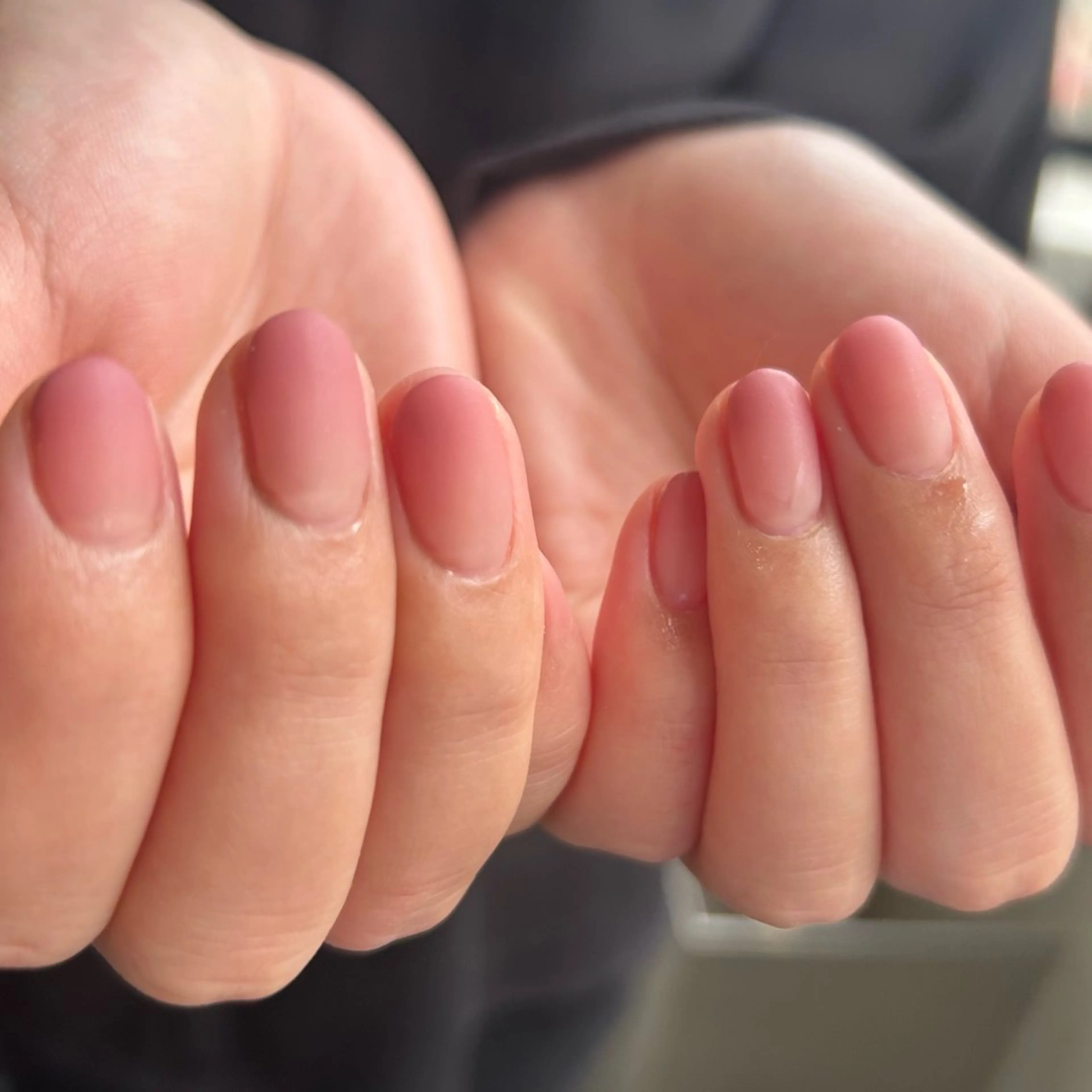 ネイル マットネイル ハンドネイル scré as Ételのネイルデザイン