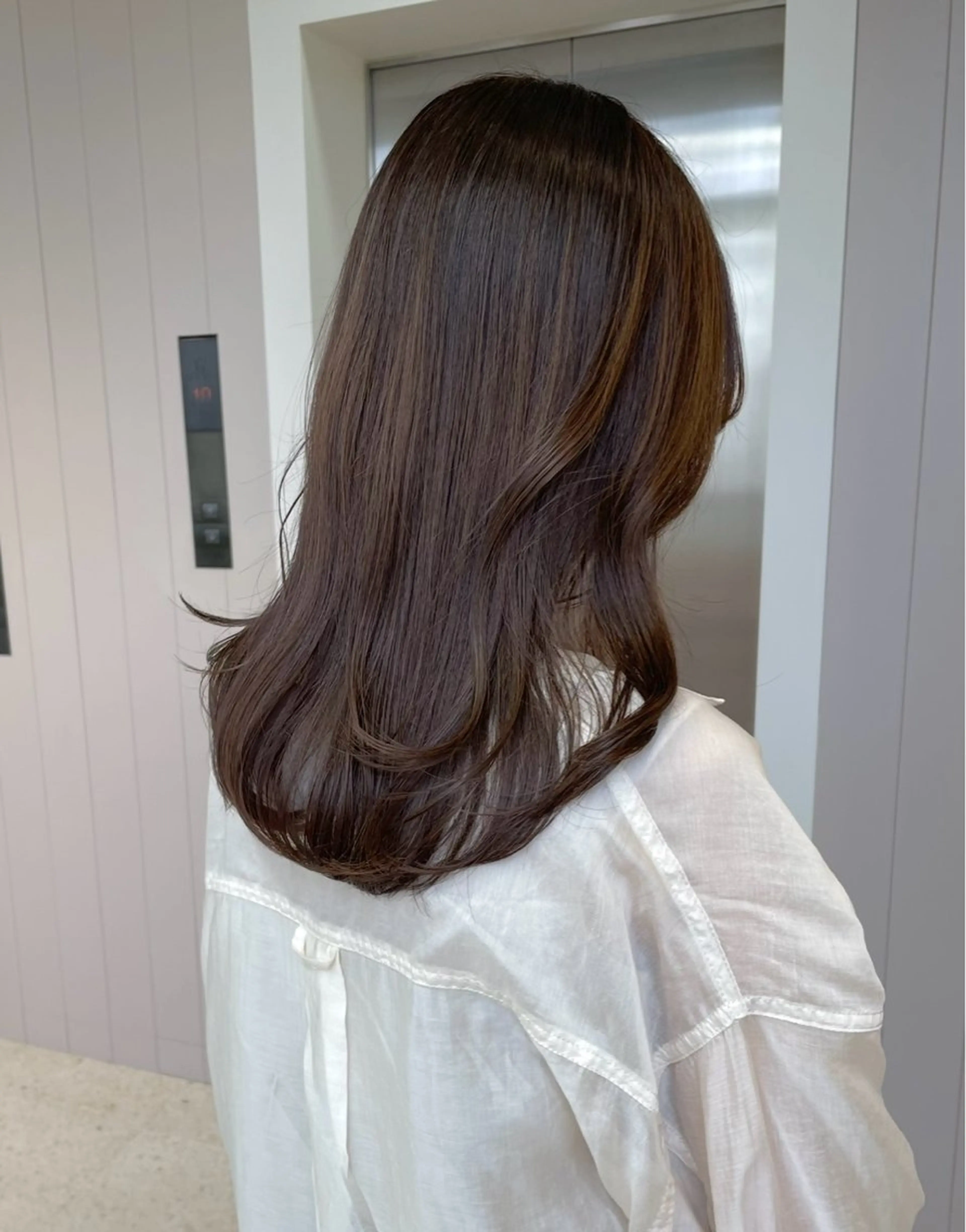 セミロング カット 🤍RIRIKA /暖色カラー🧡のヘアスタイル