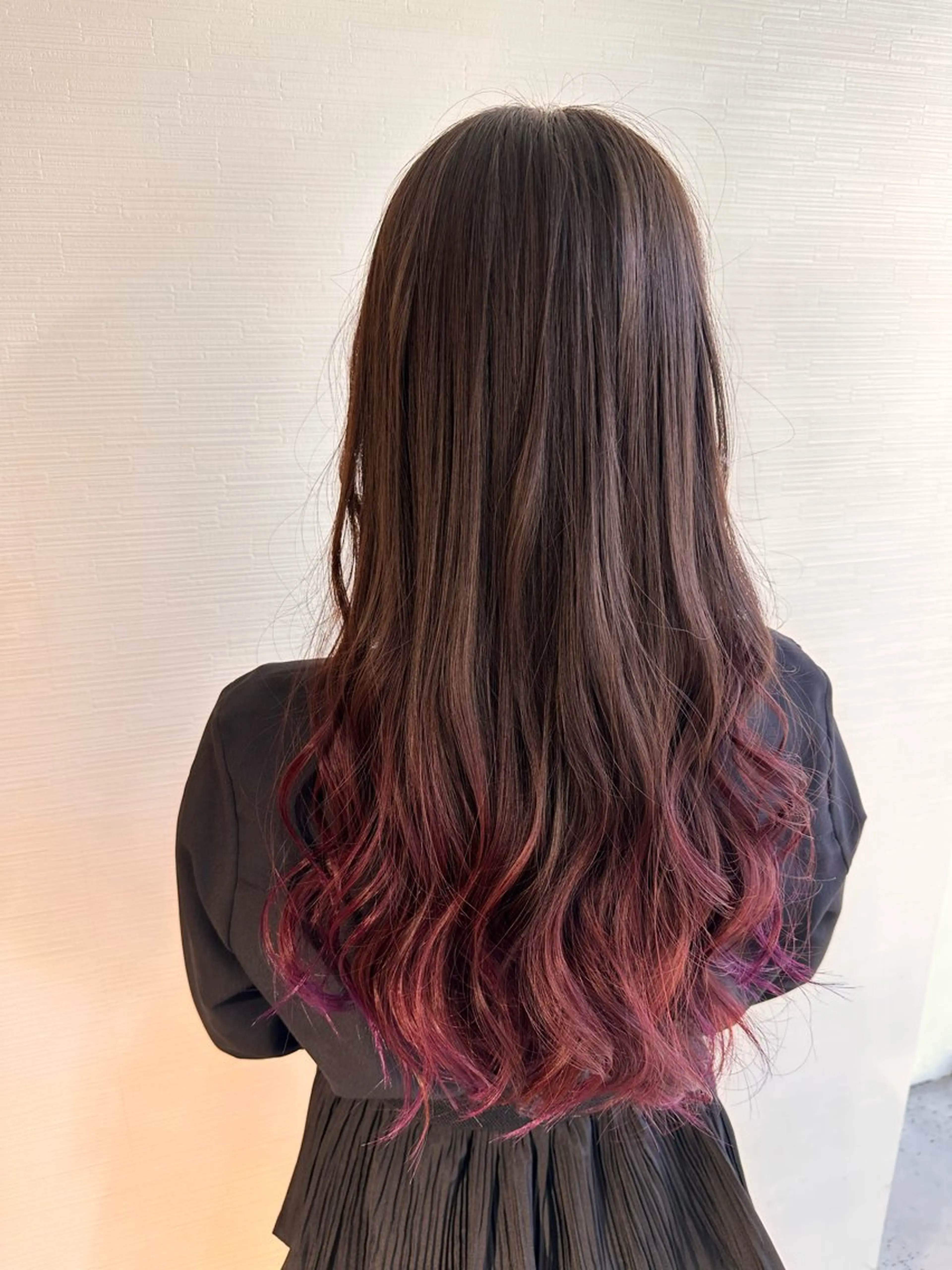 ロング カラー パーマ 髪質改善 トリートメント ヘアカラー トリートメント 🌈ハイトーン髪質改 善🌈polon🌟のヘアスタイル