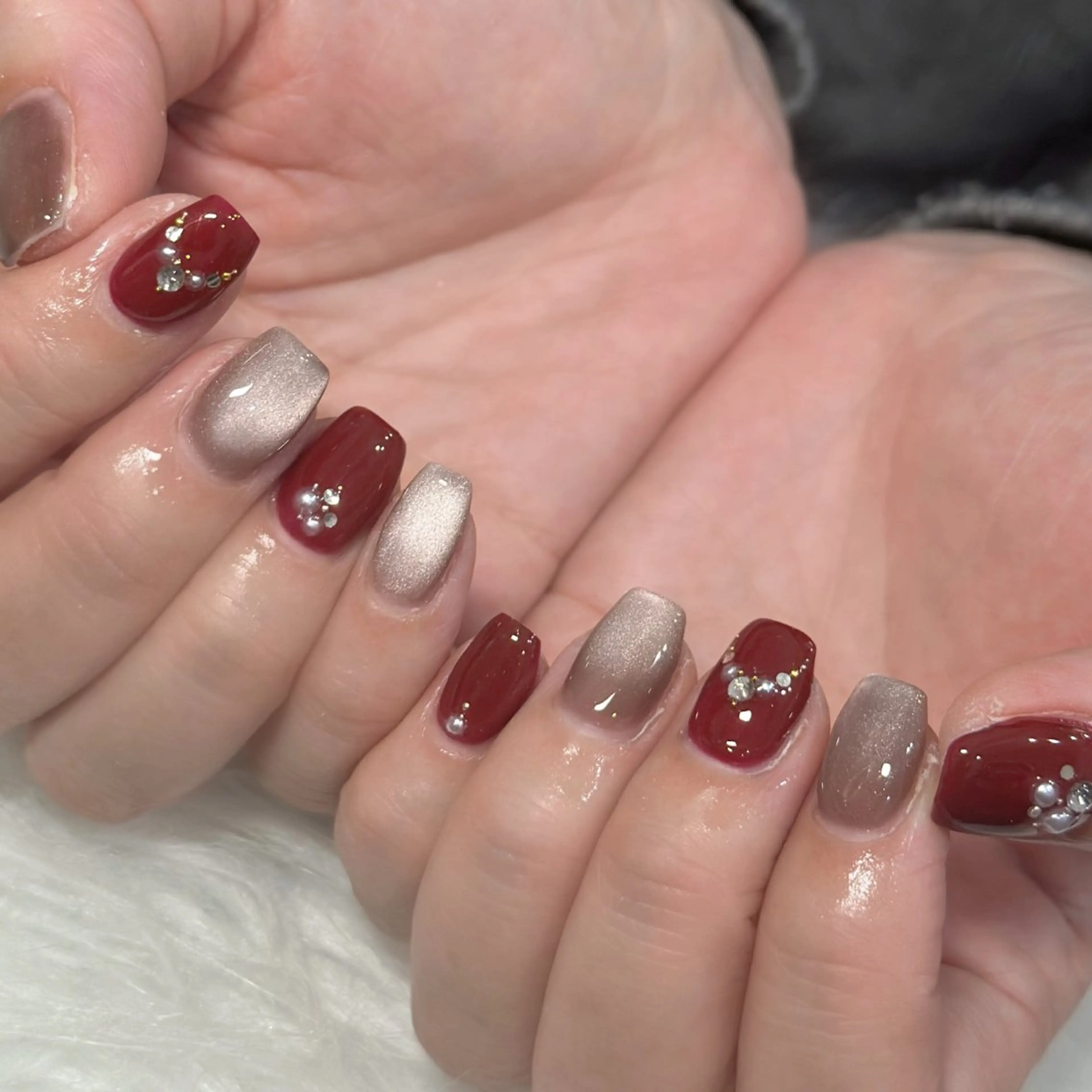 ネイル ハンドネイル フットネイル LAVISH nanamiのネイルデザイン