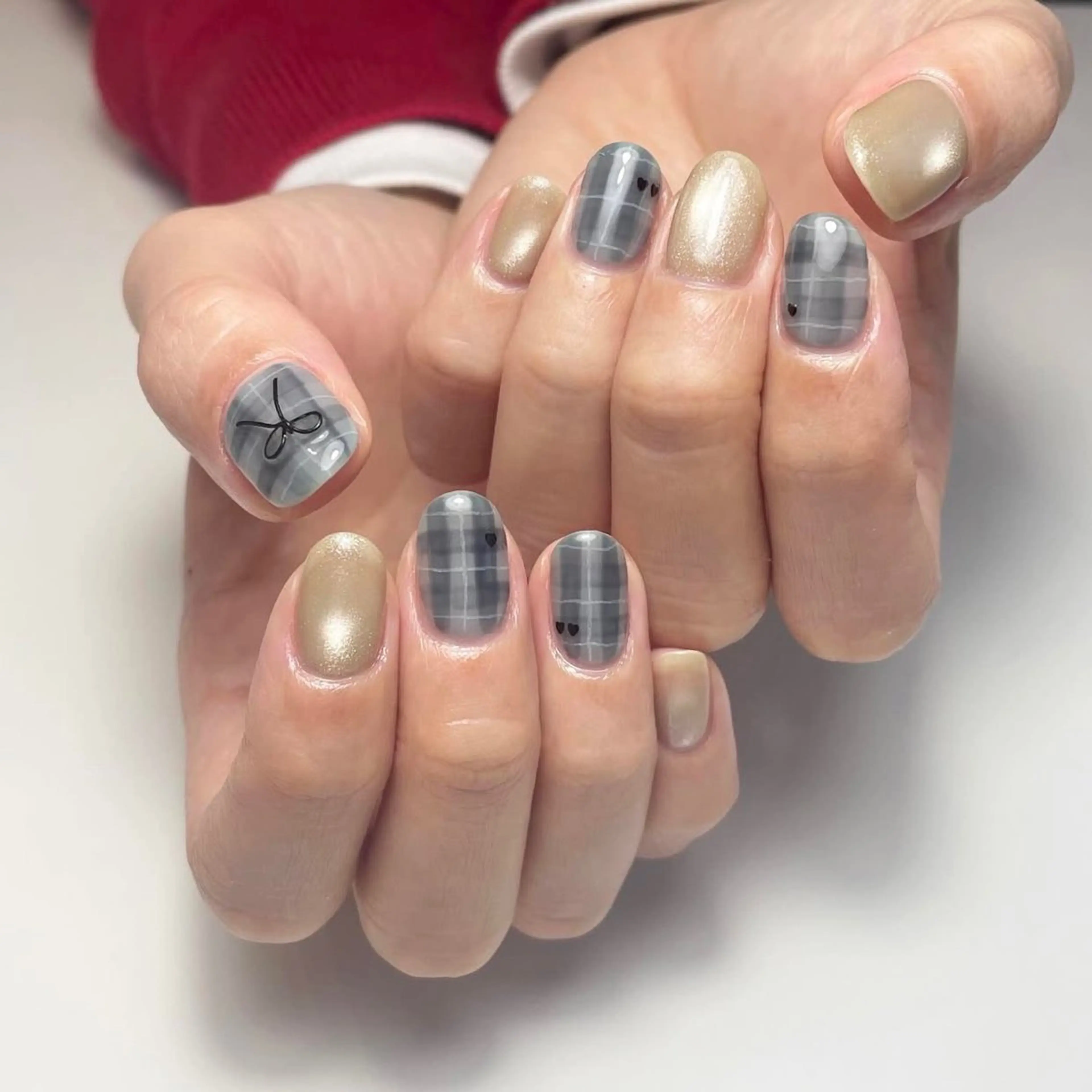 ネイル リボン Miu 川越東口ネイルサロンのネイルデザイン