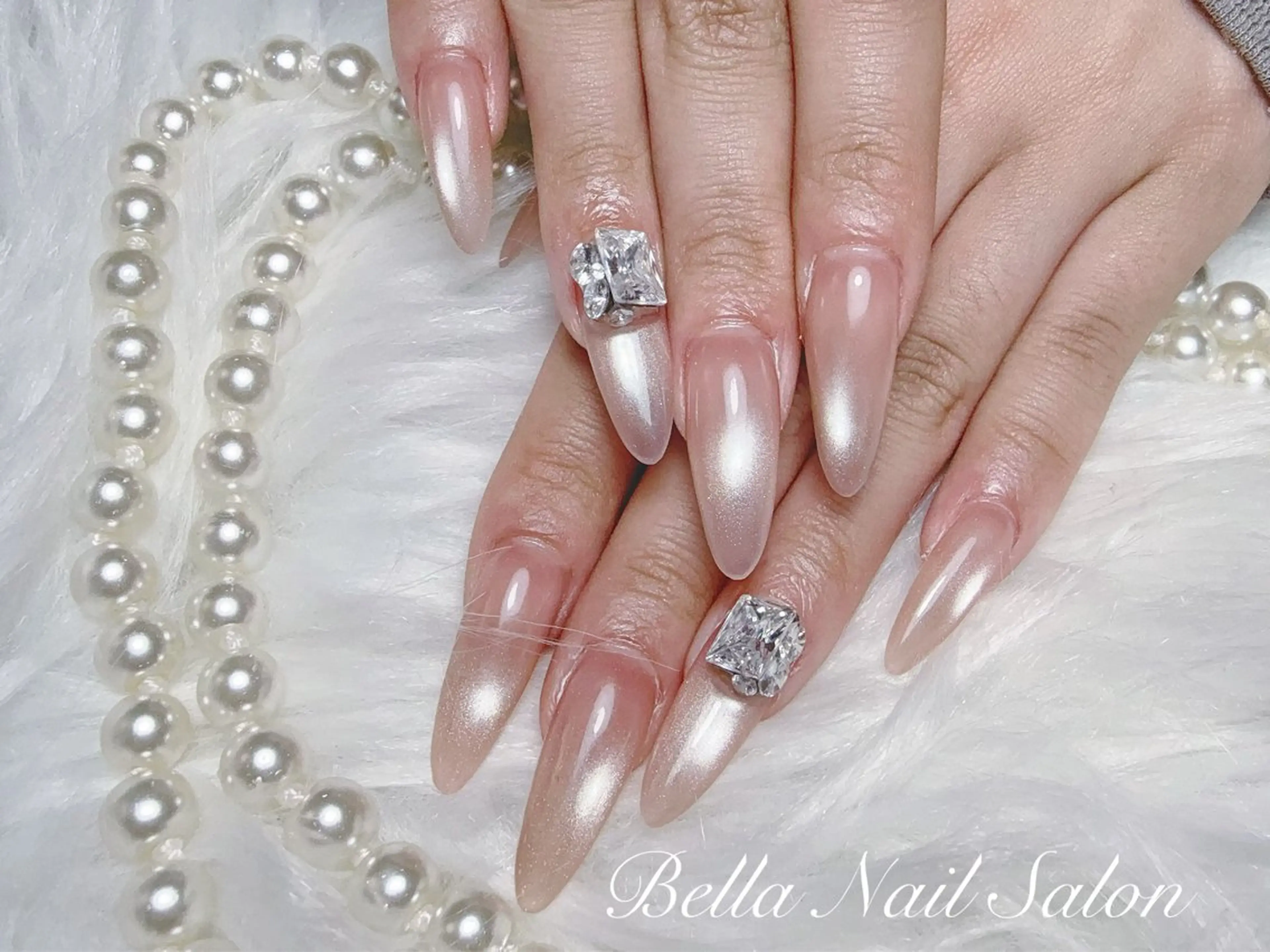 ネイル ハンドネイル Bella Nail Salonパラジェルのネイルデザイン