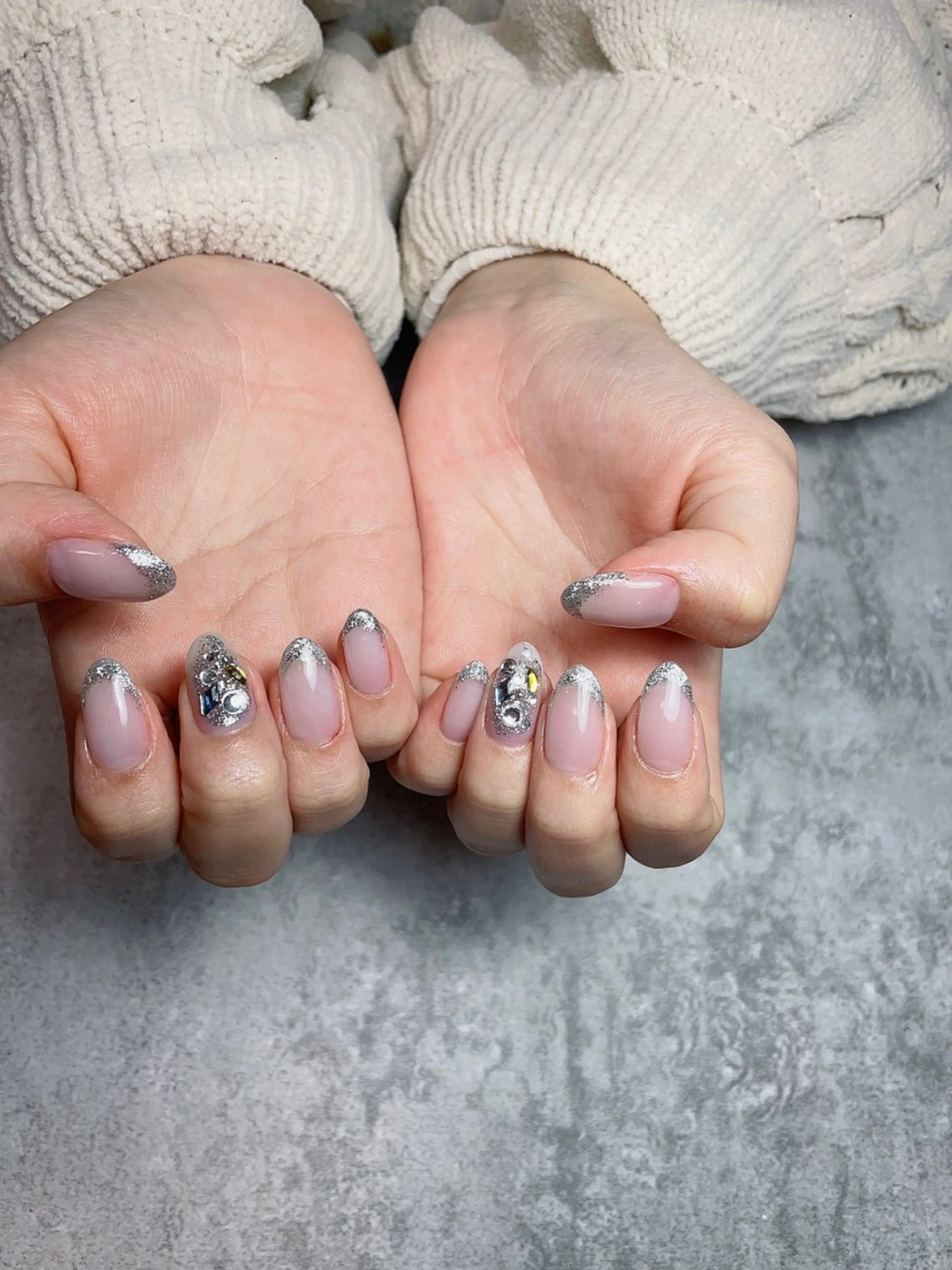 ネイル フレンチネイル ラメ(グリッター) Ai Nailのネイルデザイン