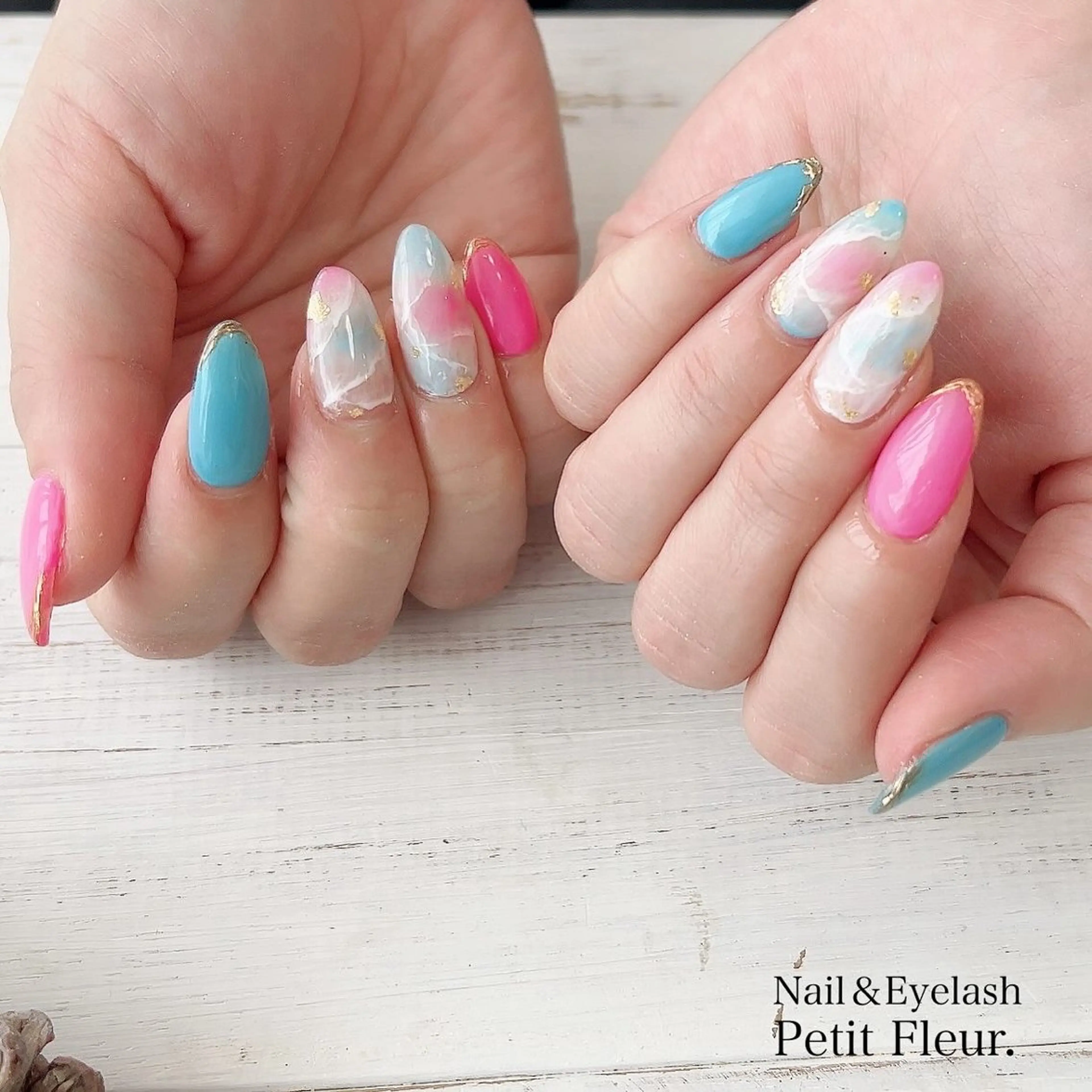 ネイル Petit Fleur所属・青柳 亜梨奈のマツエク・マツパデザイン