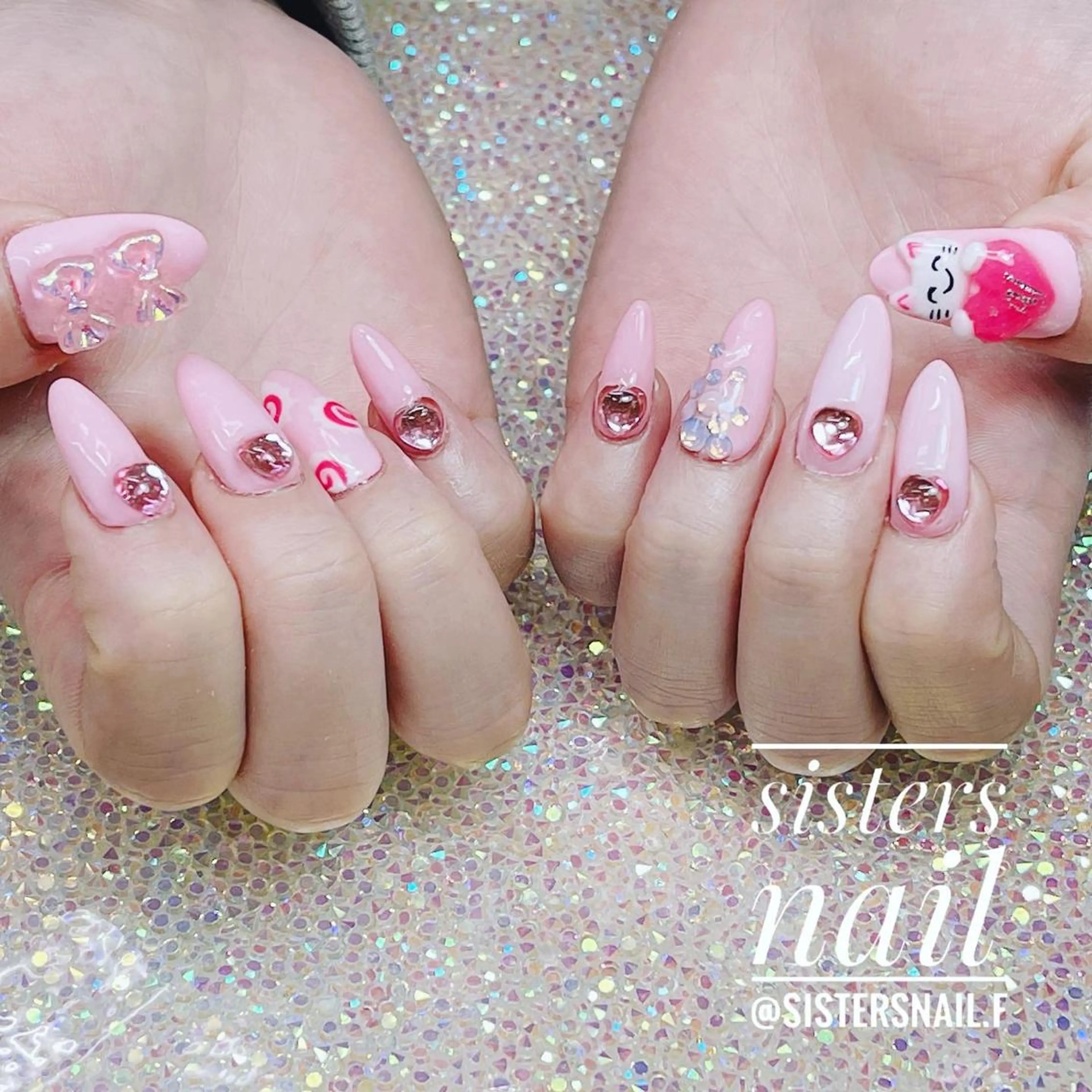 ネイル アートネイル ハート ピンク 冬ネイル ハンドネイル ハンドケア sisters nail.fのネイルデザイン