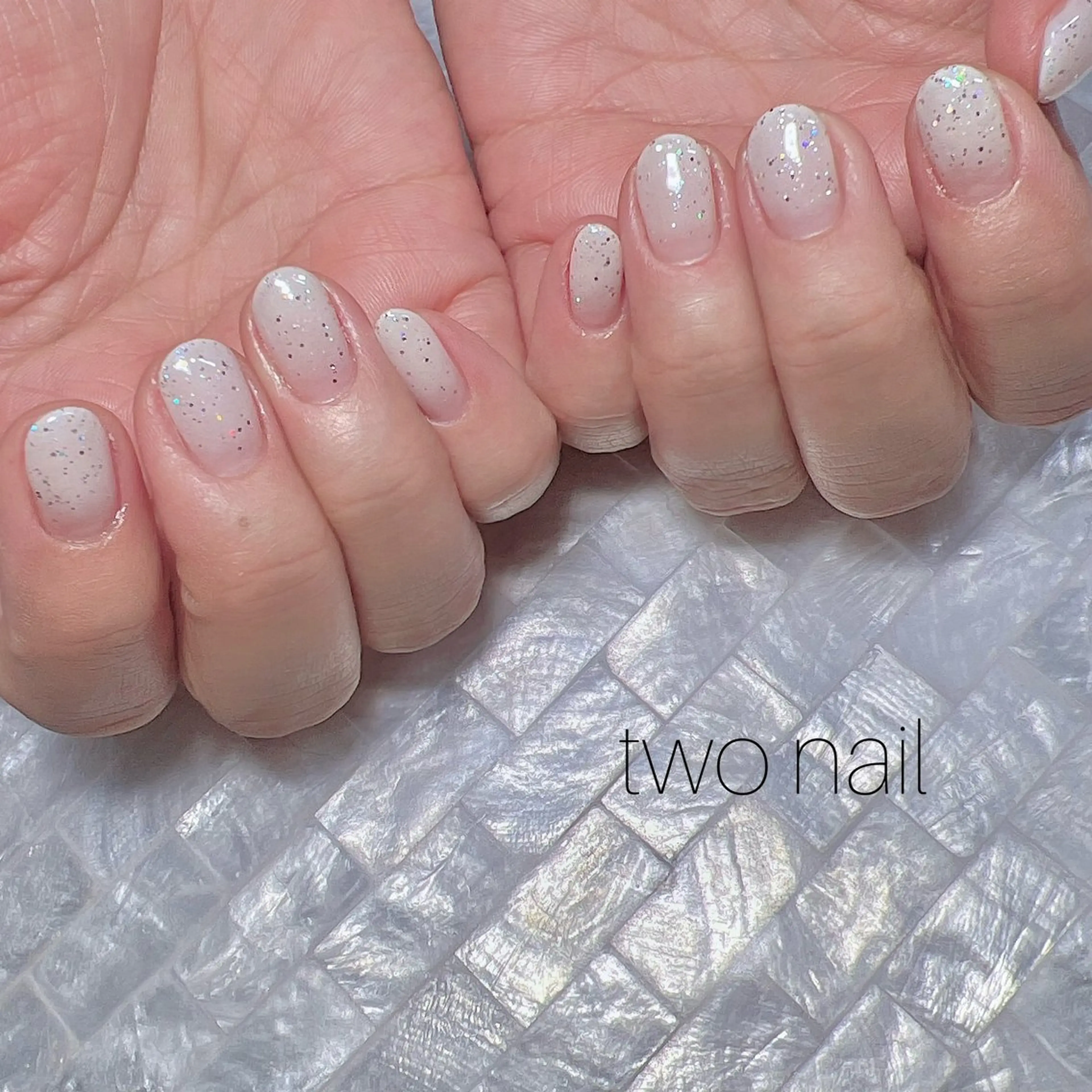 ネイル ネイルチップ ホワイト ハンドネイル two nailのネイルデザイン