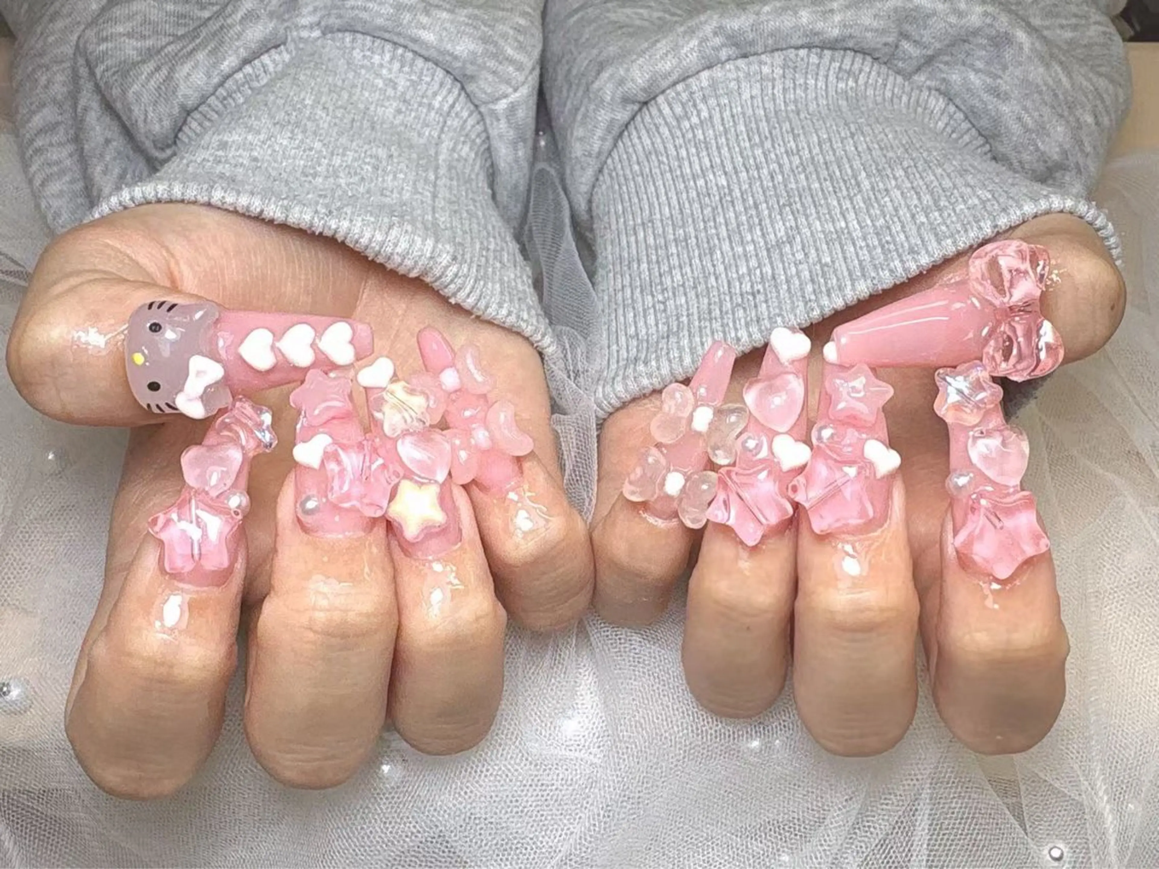 ネイル ハンドネイル Chiara 長さだしのネイルデザイン