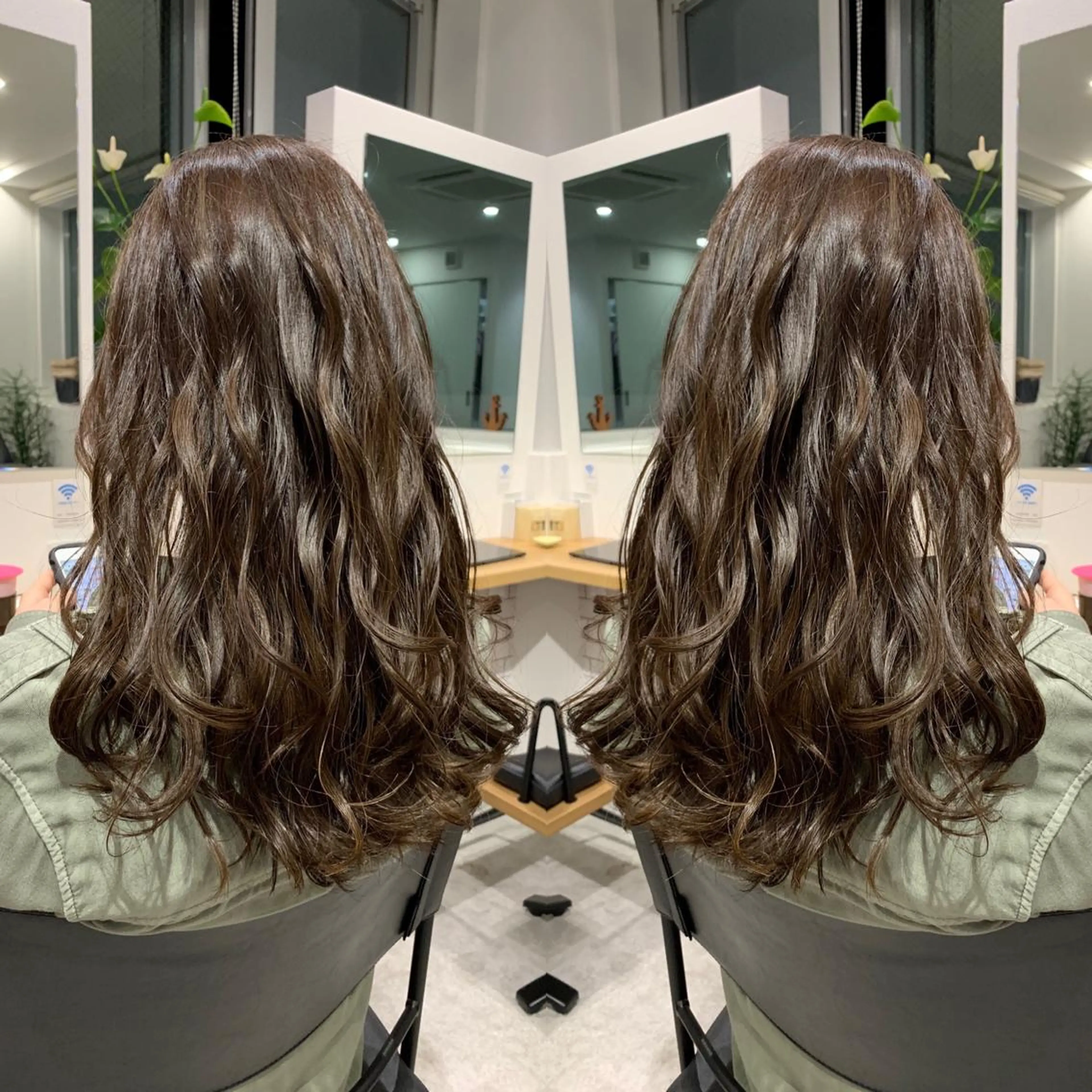 セミロング カラー アッシュ バレイヤージュ ベージュカラー ブロンド ブルーカラー レイヤーカット/ 艶カラー/RYOMAのヘアスタイル