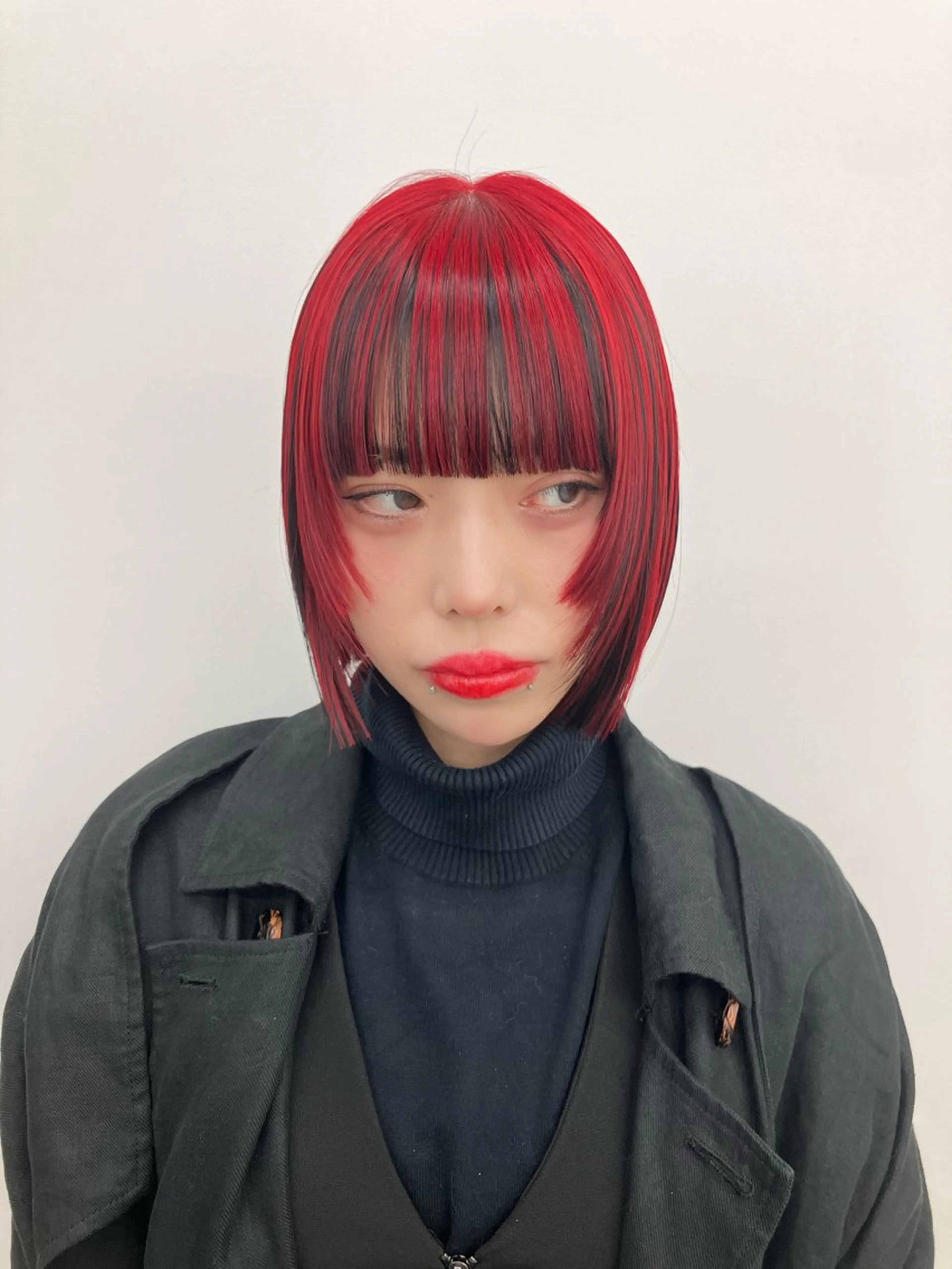 ショート カラー カット ヘアカラー トリートメント ムード造るハイトーン ケアブリーチ/ユウキのヘアスタイル