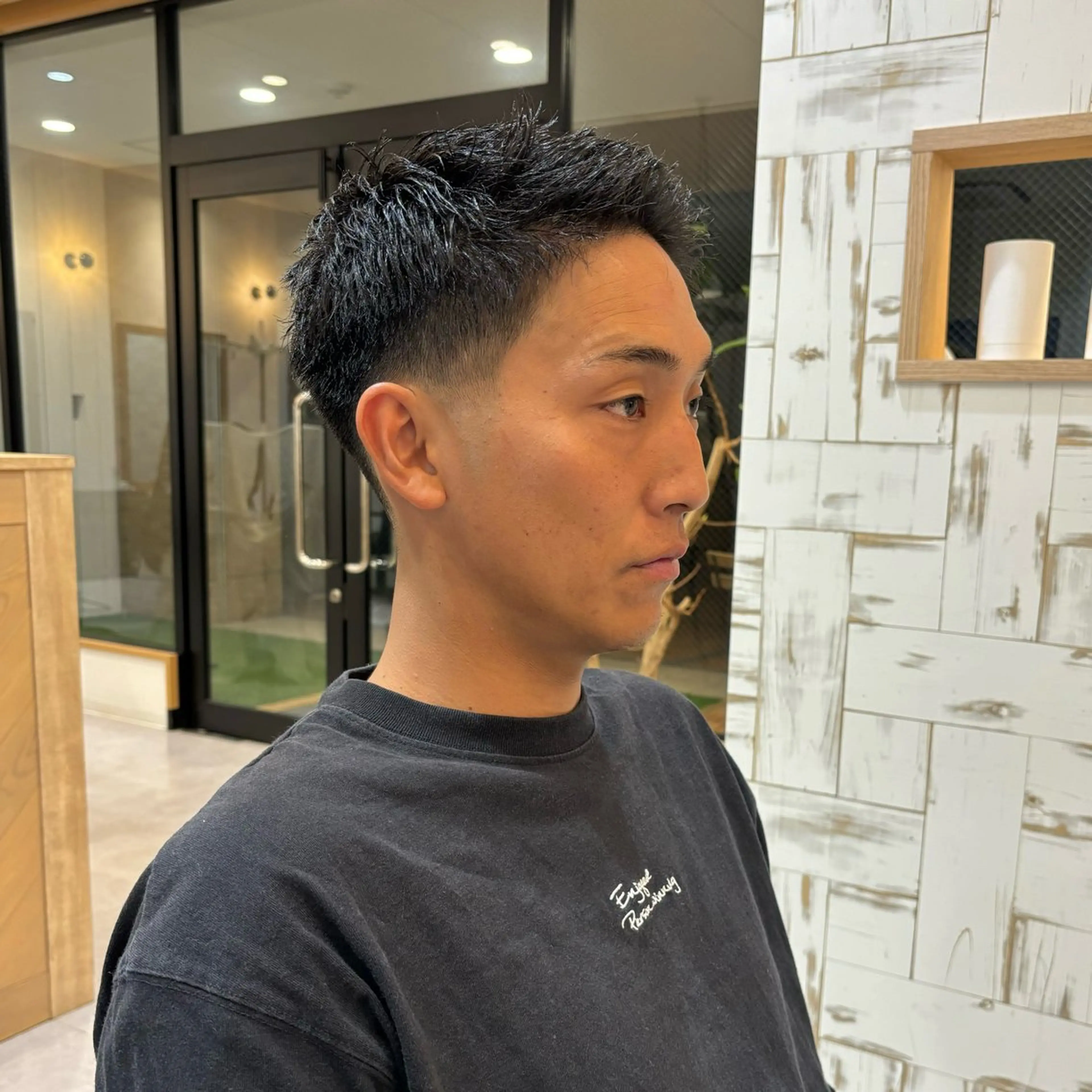 メンズ ビジネス フェードカット メンズパーマ メンズショート スパイキーショート カット 【メンズショート 特化】村斎　伶次のヘアスタイル