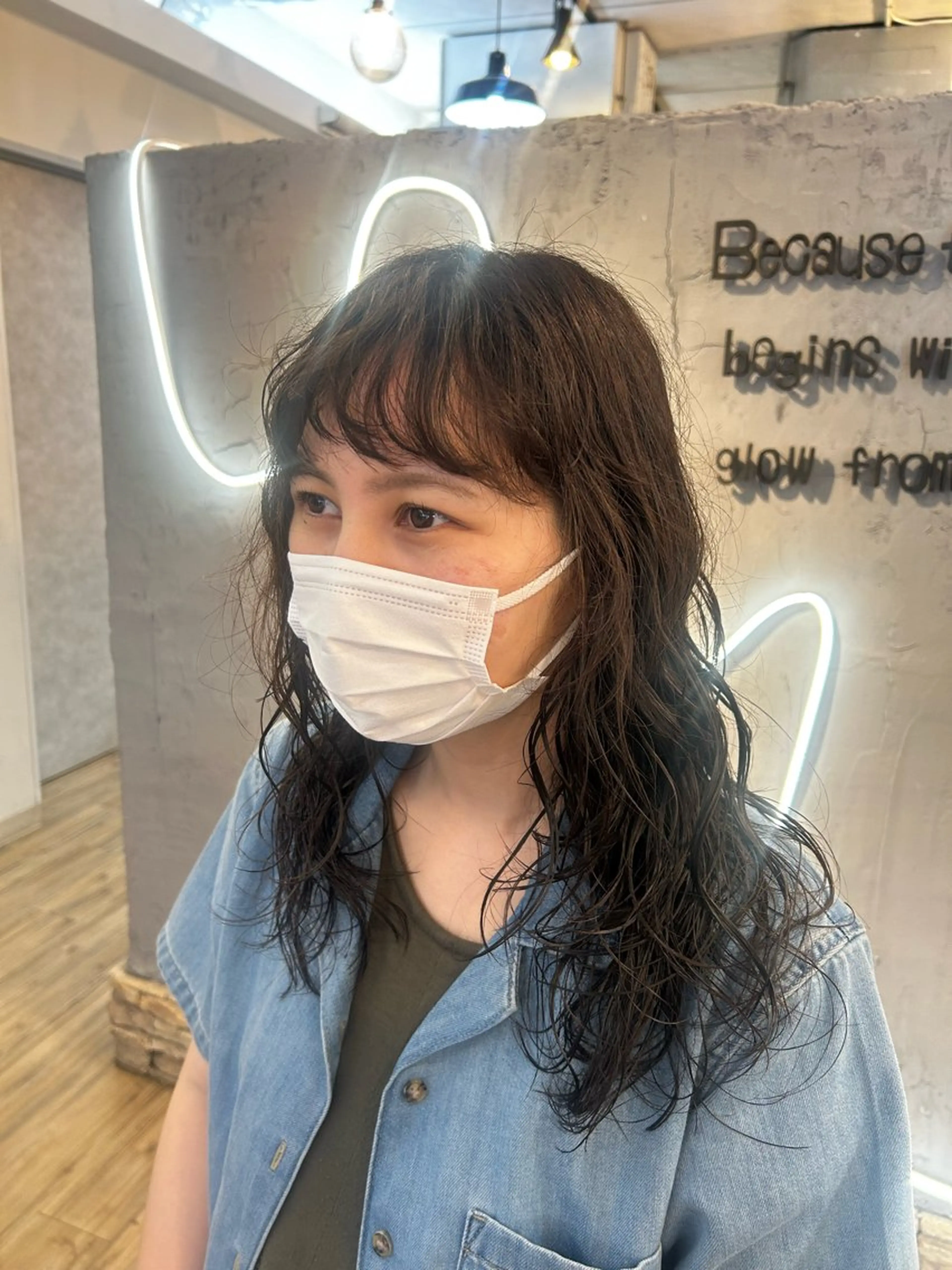 セミロング パーマ ブリーチ／ヘアセット 🪞🌙minamiのヘアスタイル